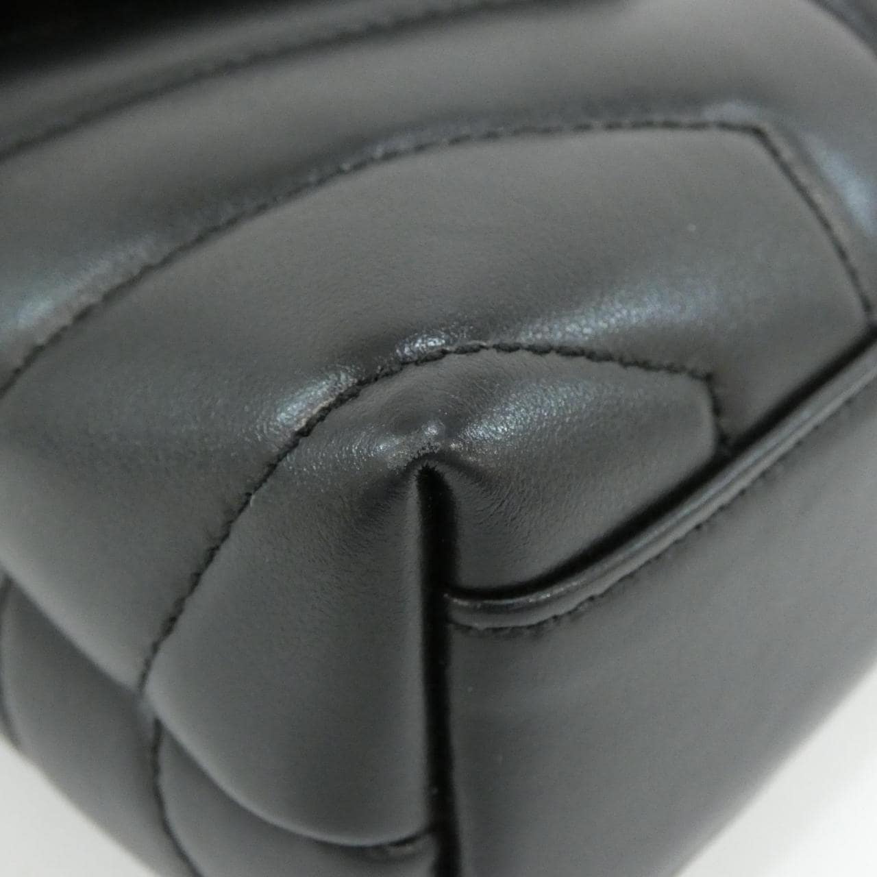SAINT LAURENT Loulou 678401 DV707 肩背包 3