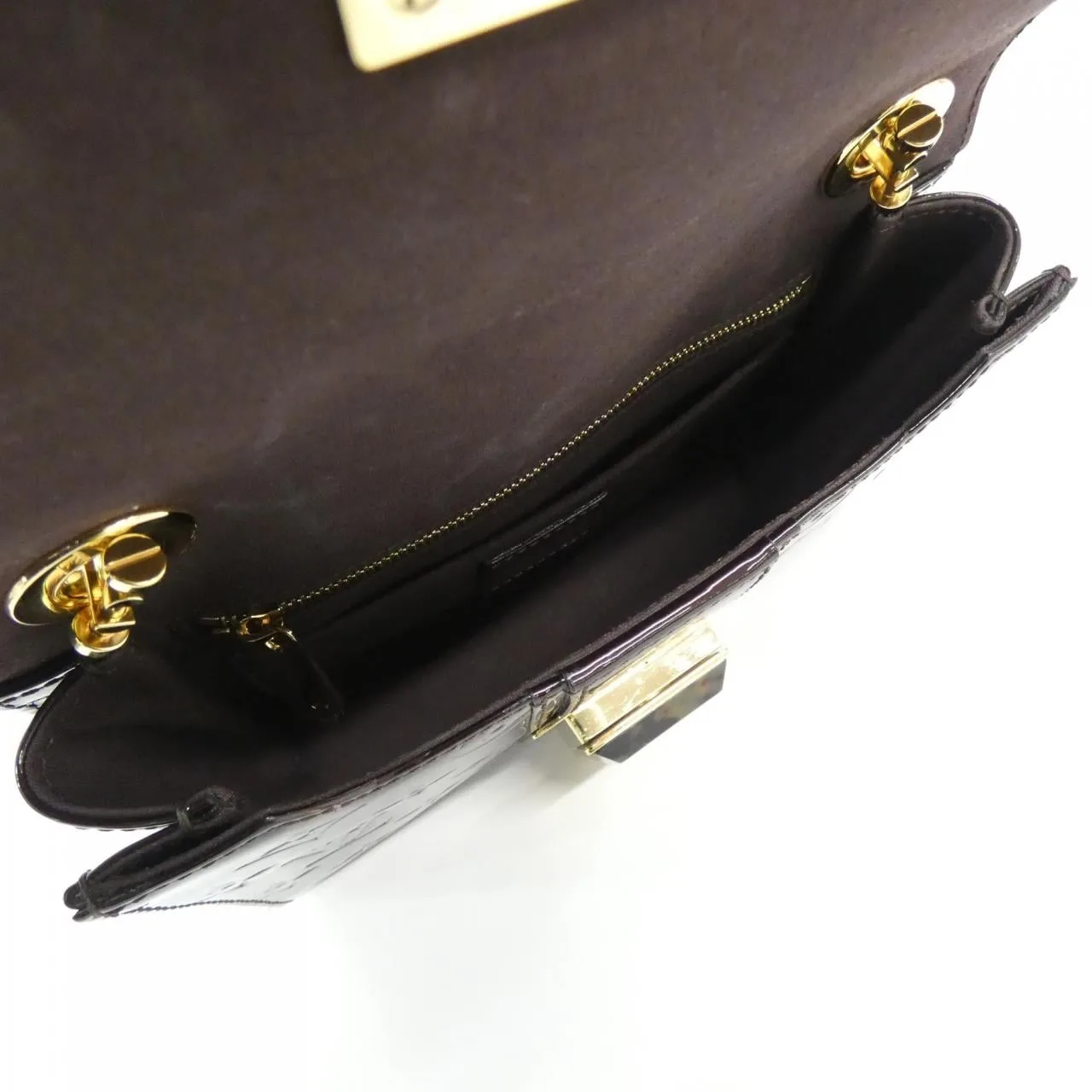 LOUIS VUITTON Avenue M91279 Shoulder Vernis