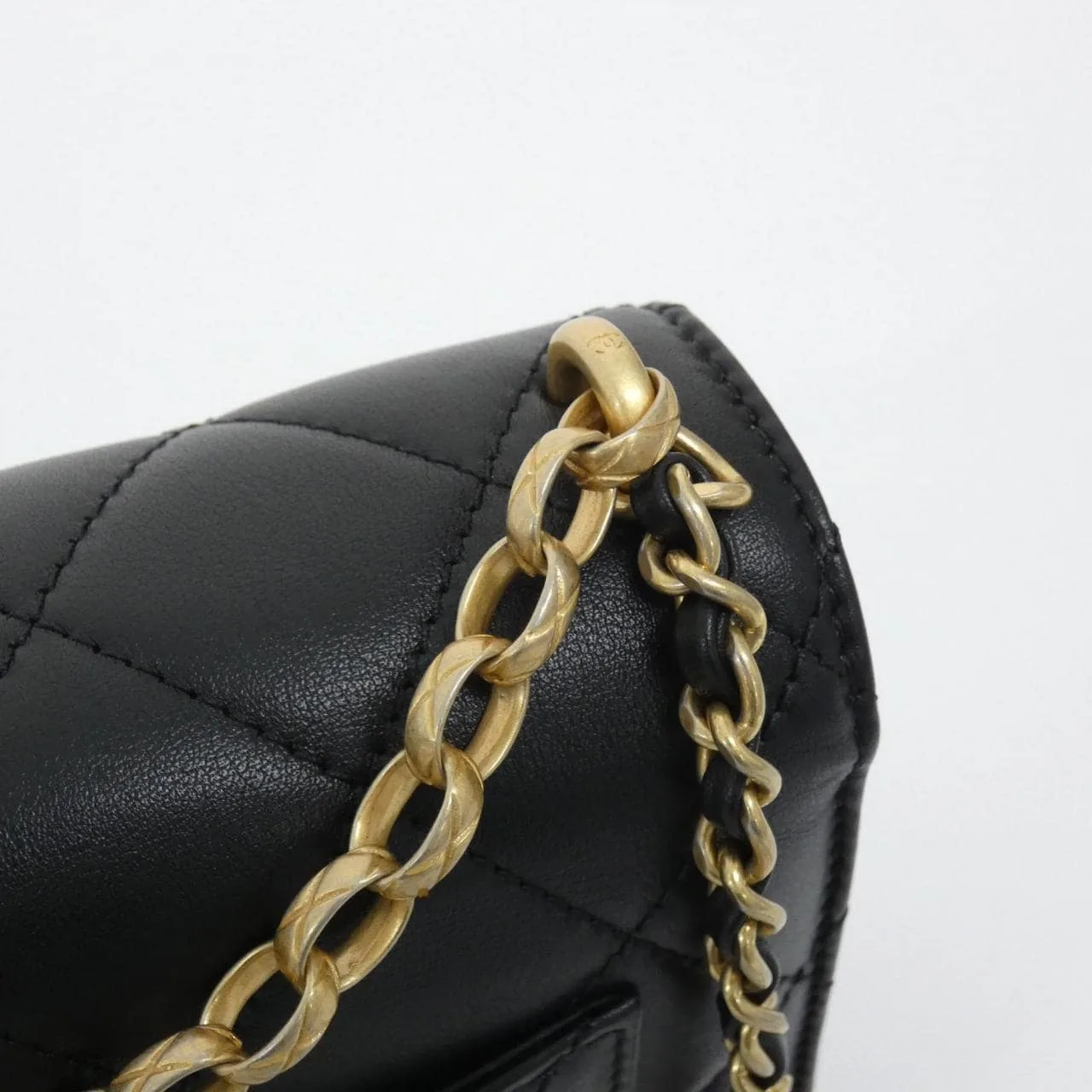 CHANEL Chanel 19 AS1889 Handbag