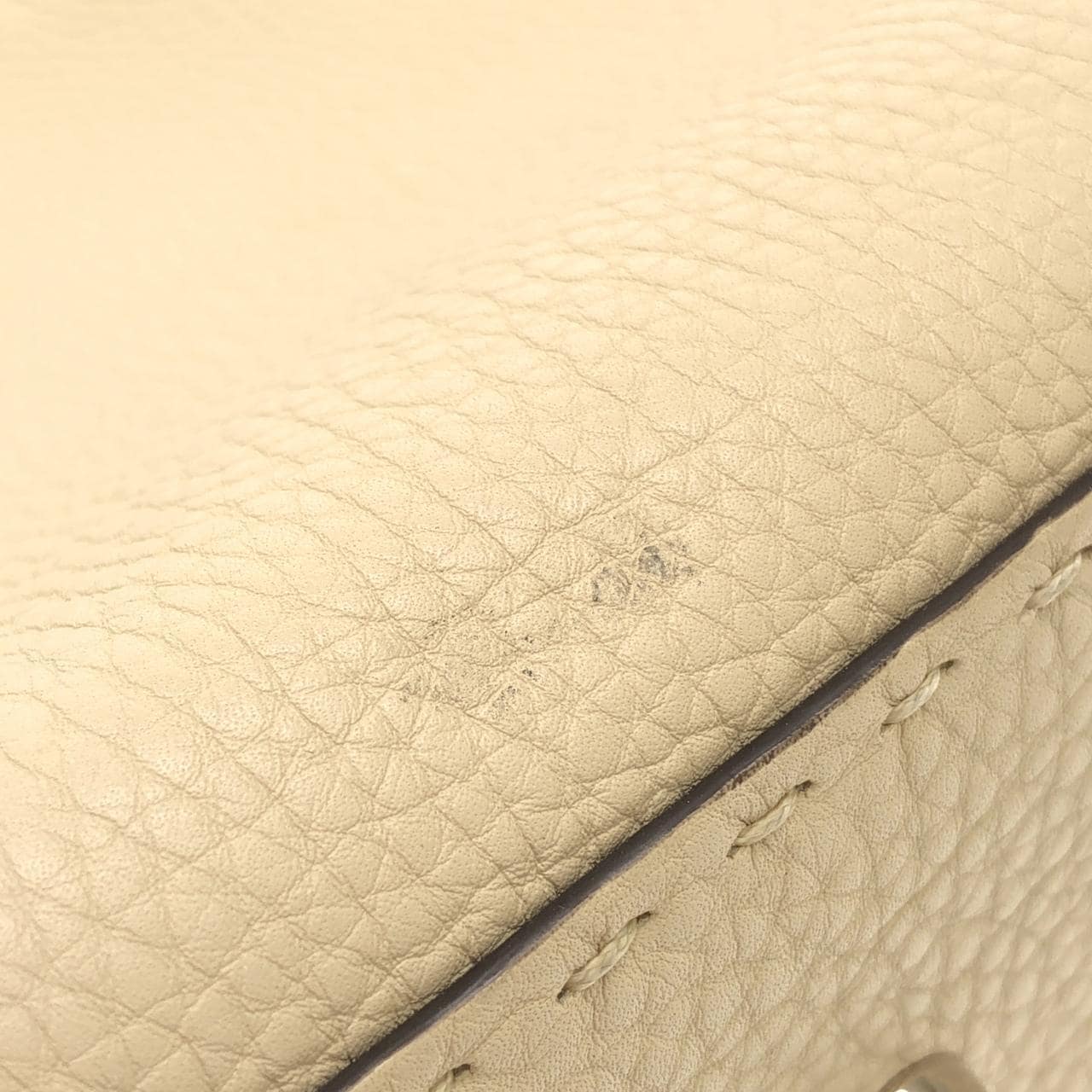 FENDI Peekaboo 8BN290 3PE 手提包 4