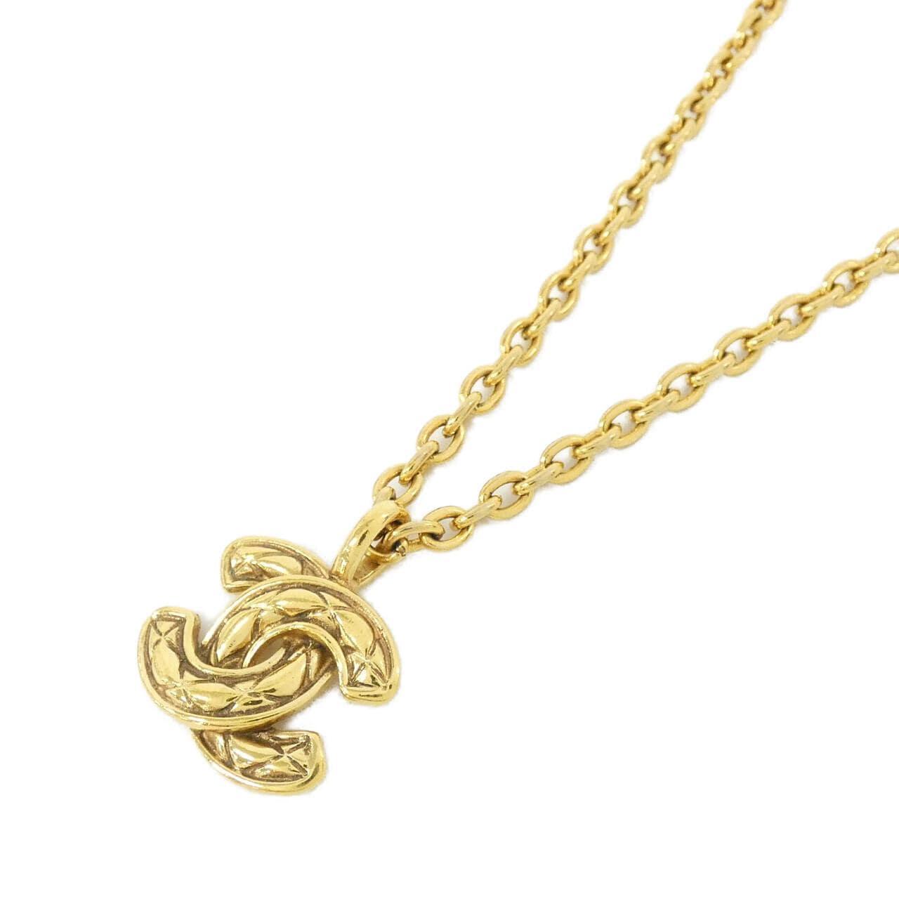 CHANEL Accessories
