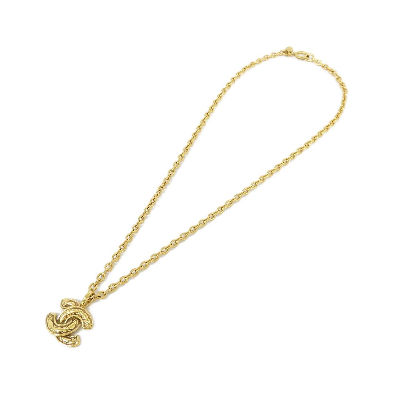 CHANEL Accessories 2