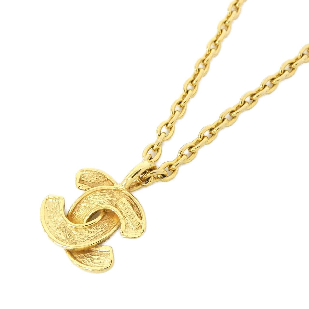 CHANEL Accessories 3