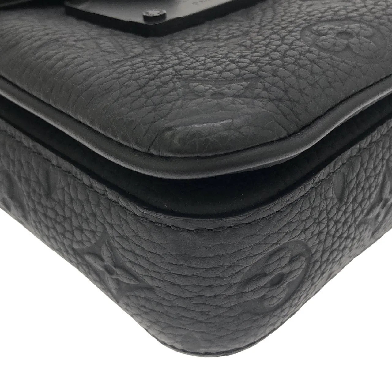 LOUIS VUITTON M81524 Shoulder Monogram Black Monogram Rank A - Thumbnail 3