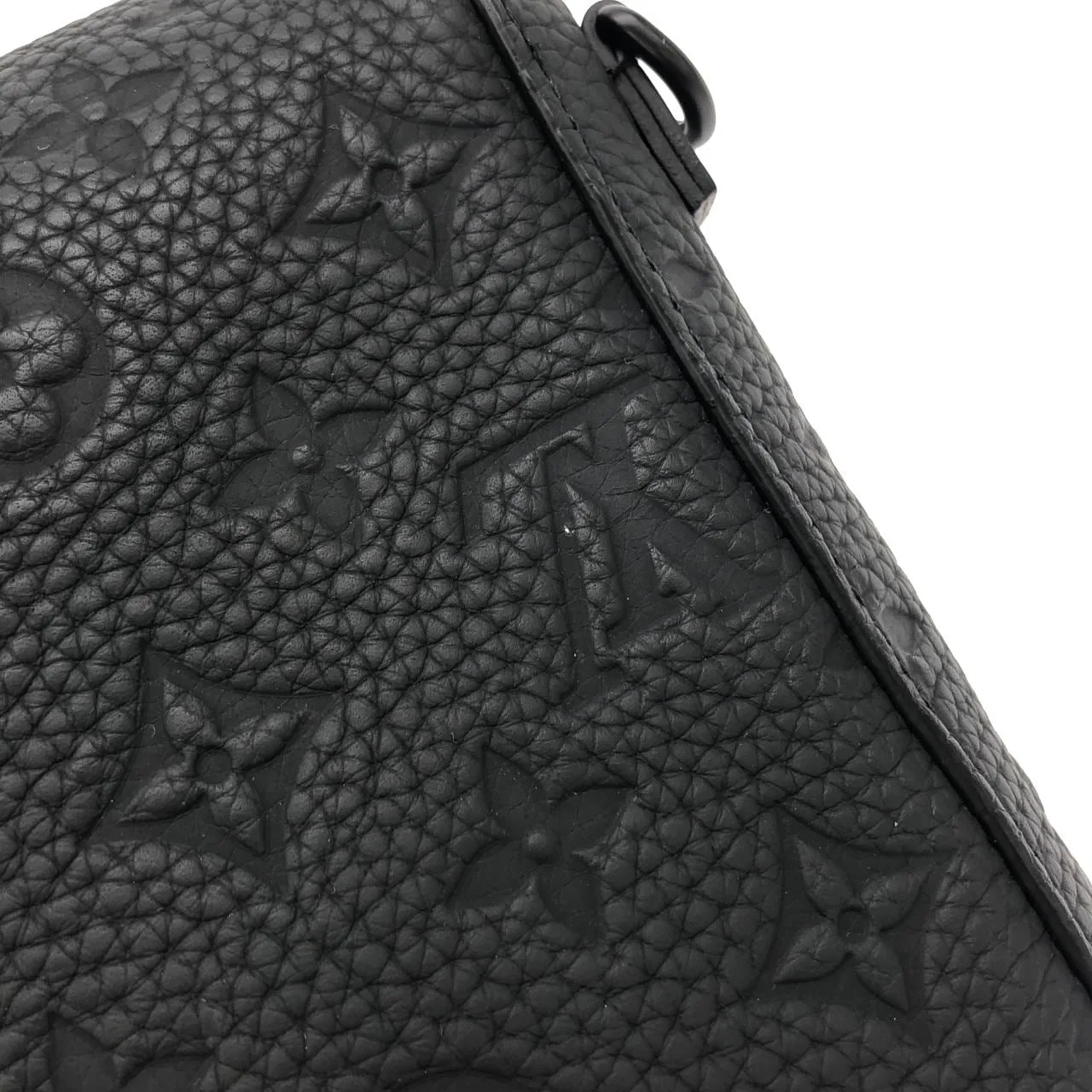 LOUIS VUITTON M81524 Shoulder Monogram Black Monogram Rank A - Thumbnail 5