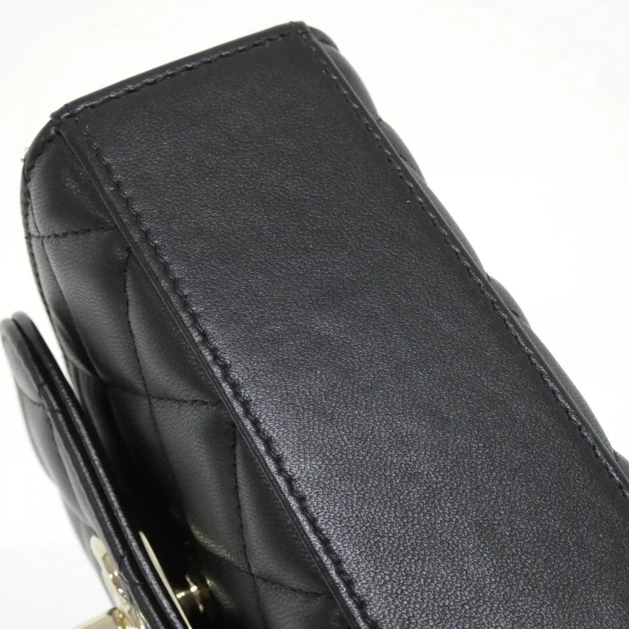 CHANEL 81633 Shoulder Lambskin