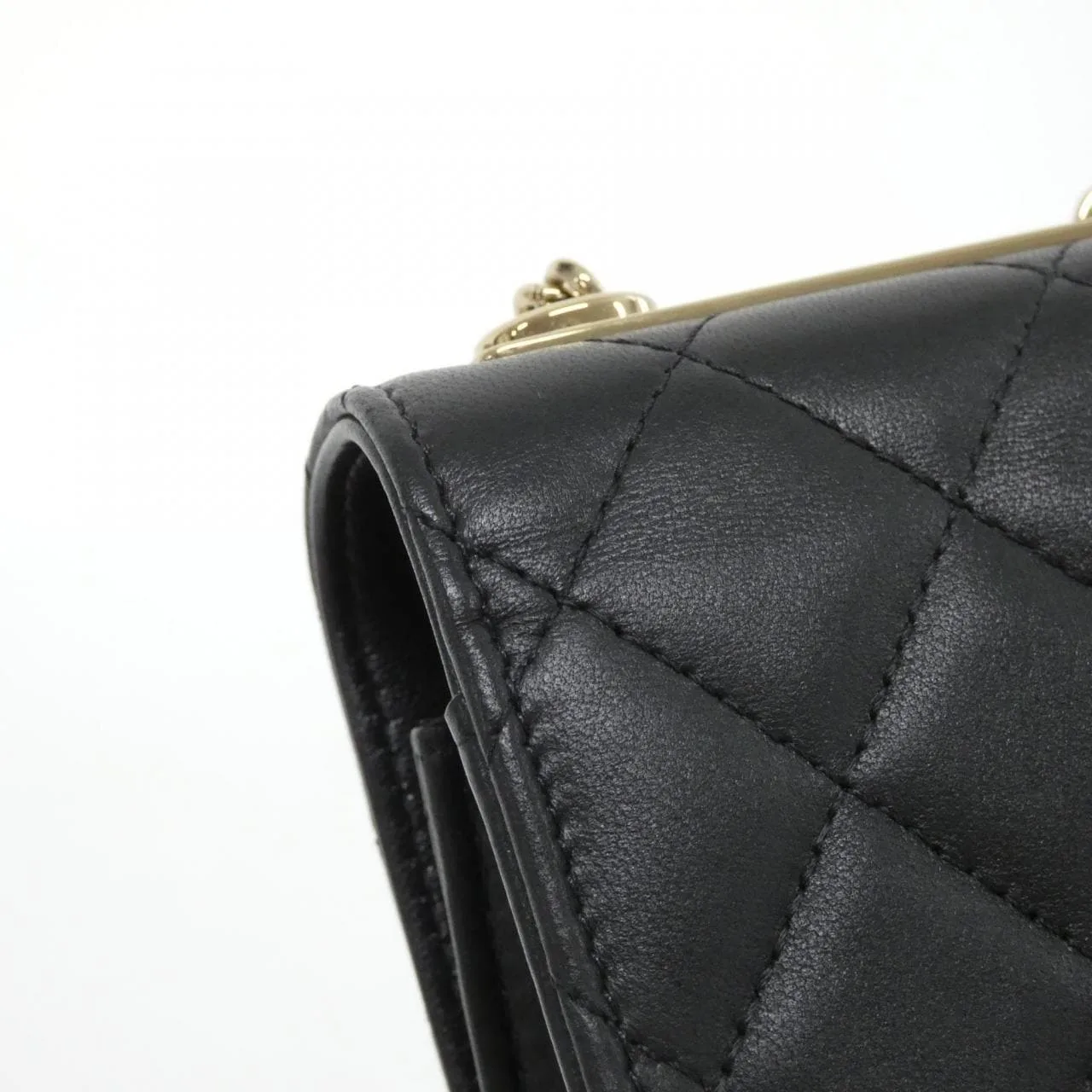 CHANEL 81633 Shoulder Lambskin