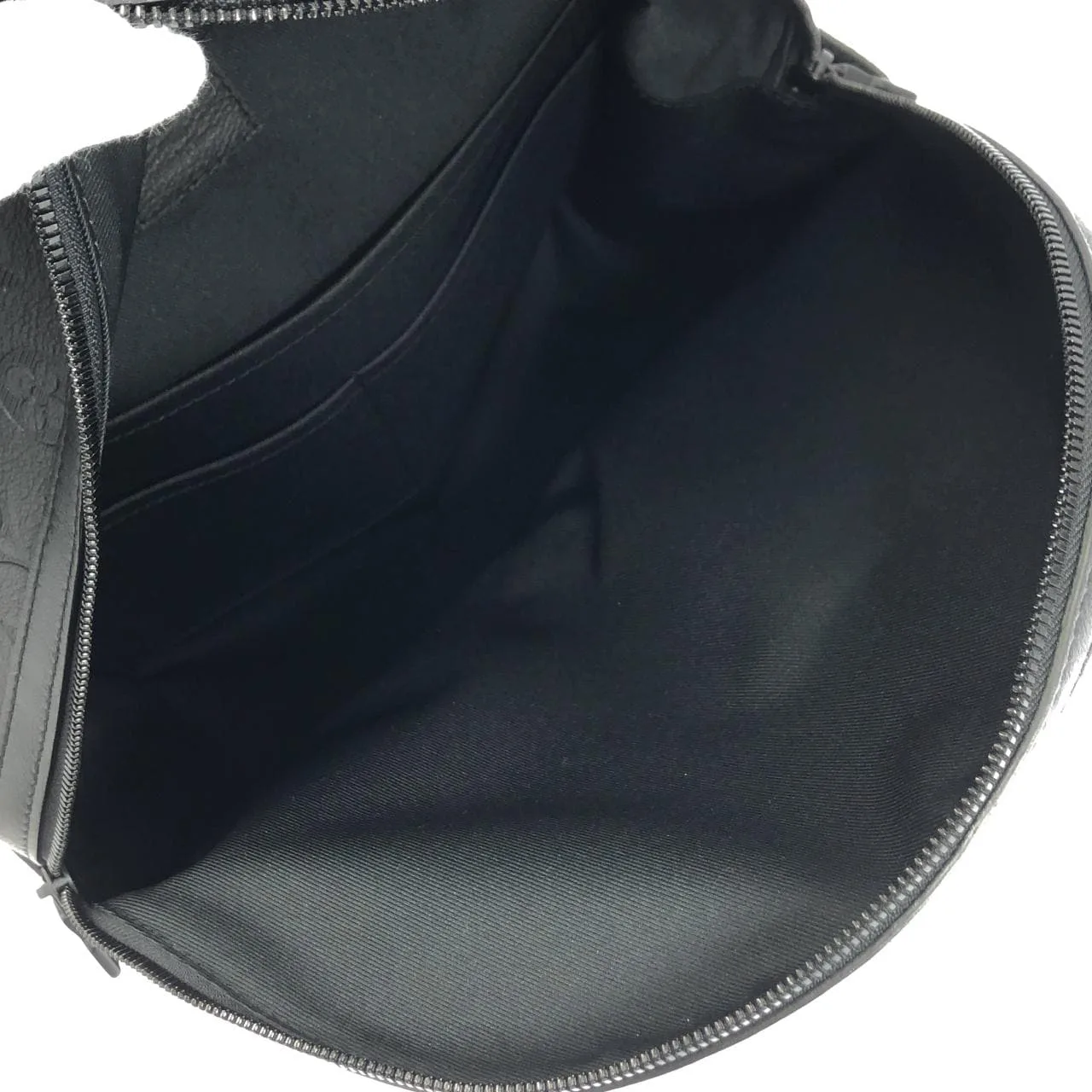 LOUIS VUITTON Discovery M46553 Backpack Monogram