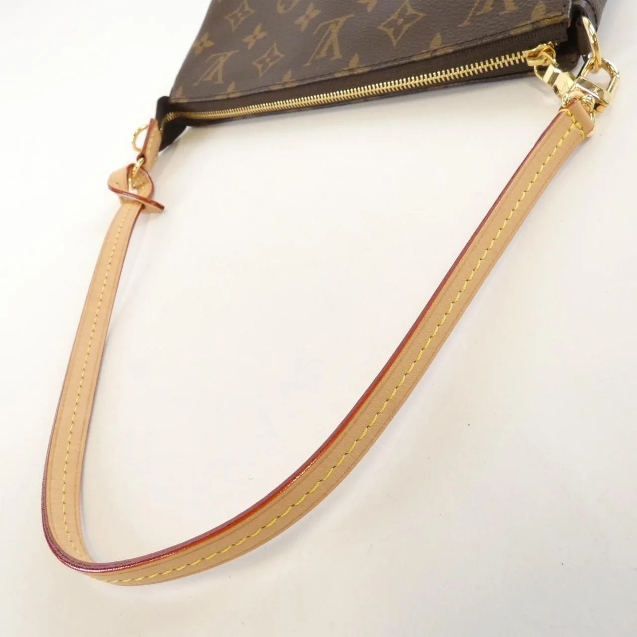 LOUIS VUITTON Pochette M82766 Pochette Monogram Black Monogram Rank A - Thumbnail 7