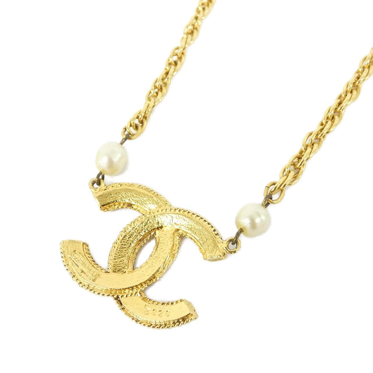 CHANEL Accessories 3