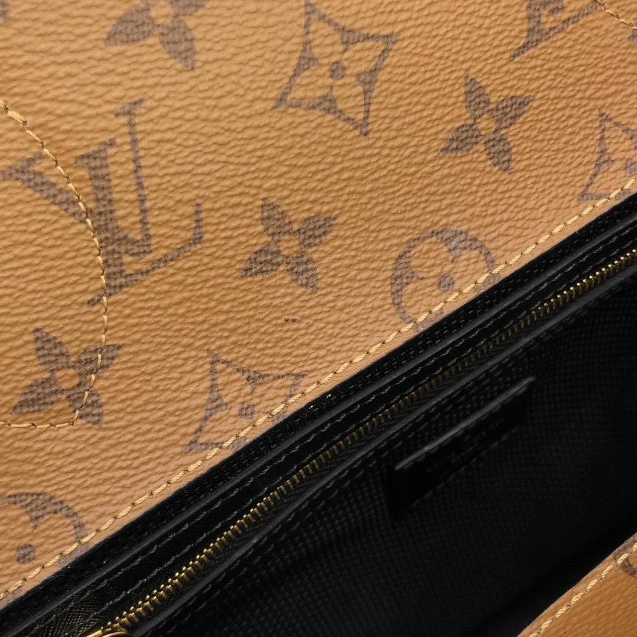 LOUIS VUITTON M44111 Tote Canvas