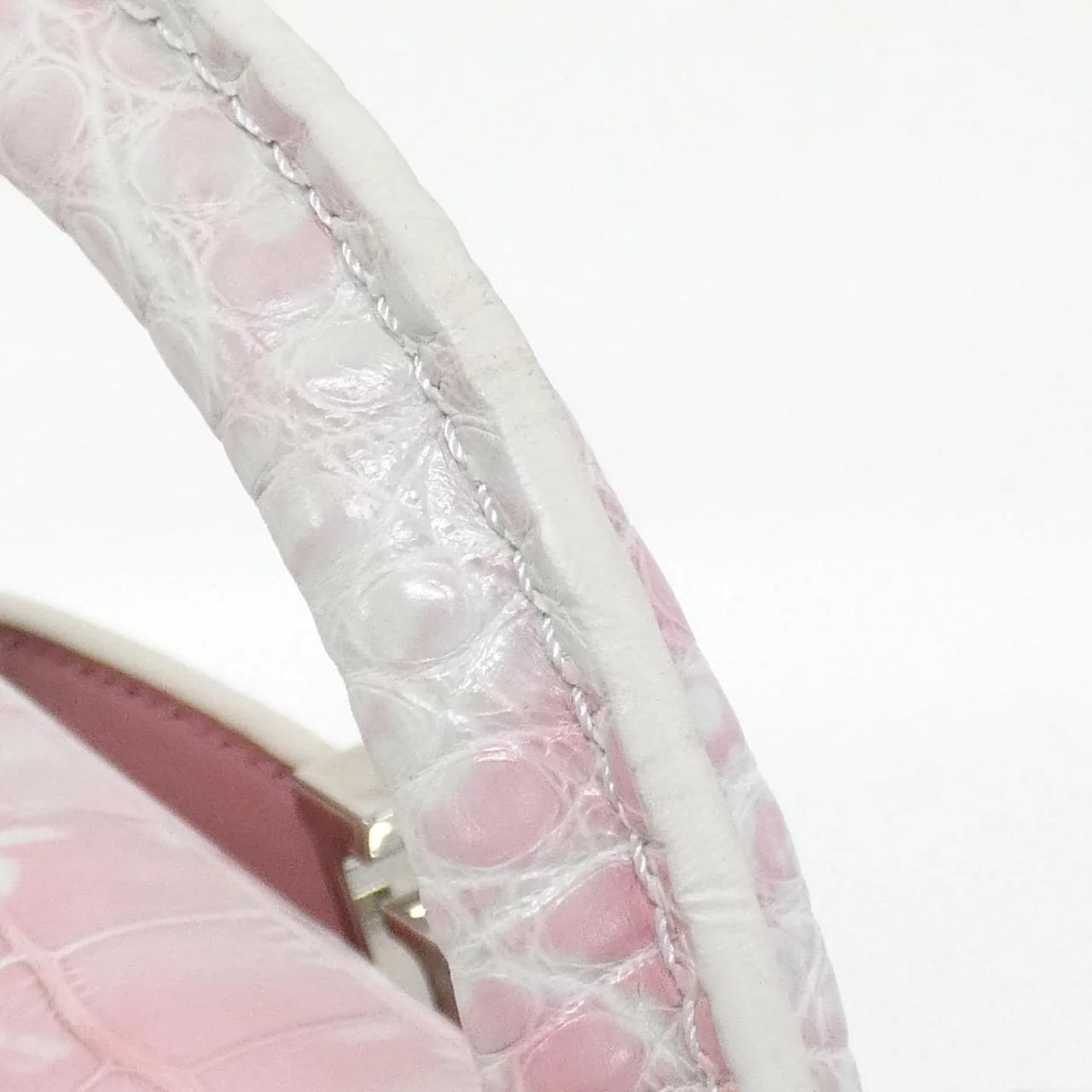 LOUIS VUITTON Handbag Leather