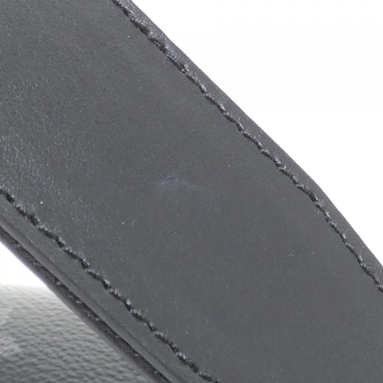 LOUIS VUITTON District M46255 Shoulder Monogram
