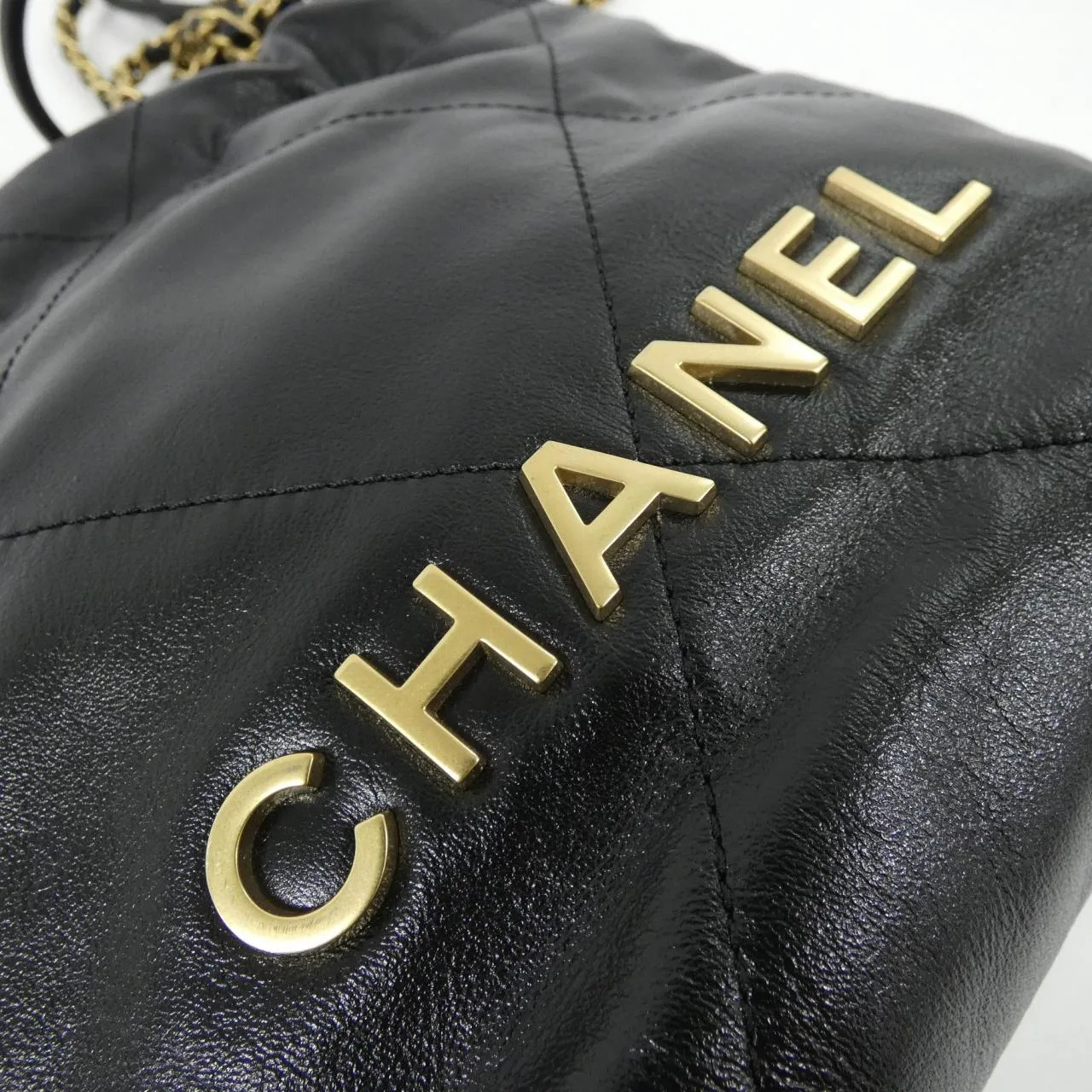 CHANEL Chanel 22 AS3980 Handbag 5