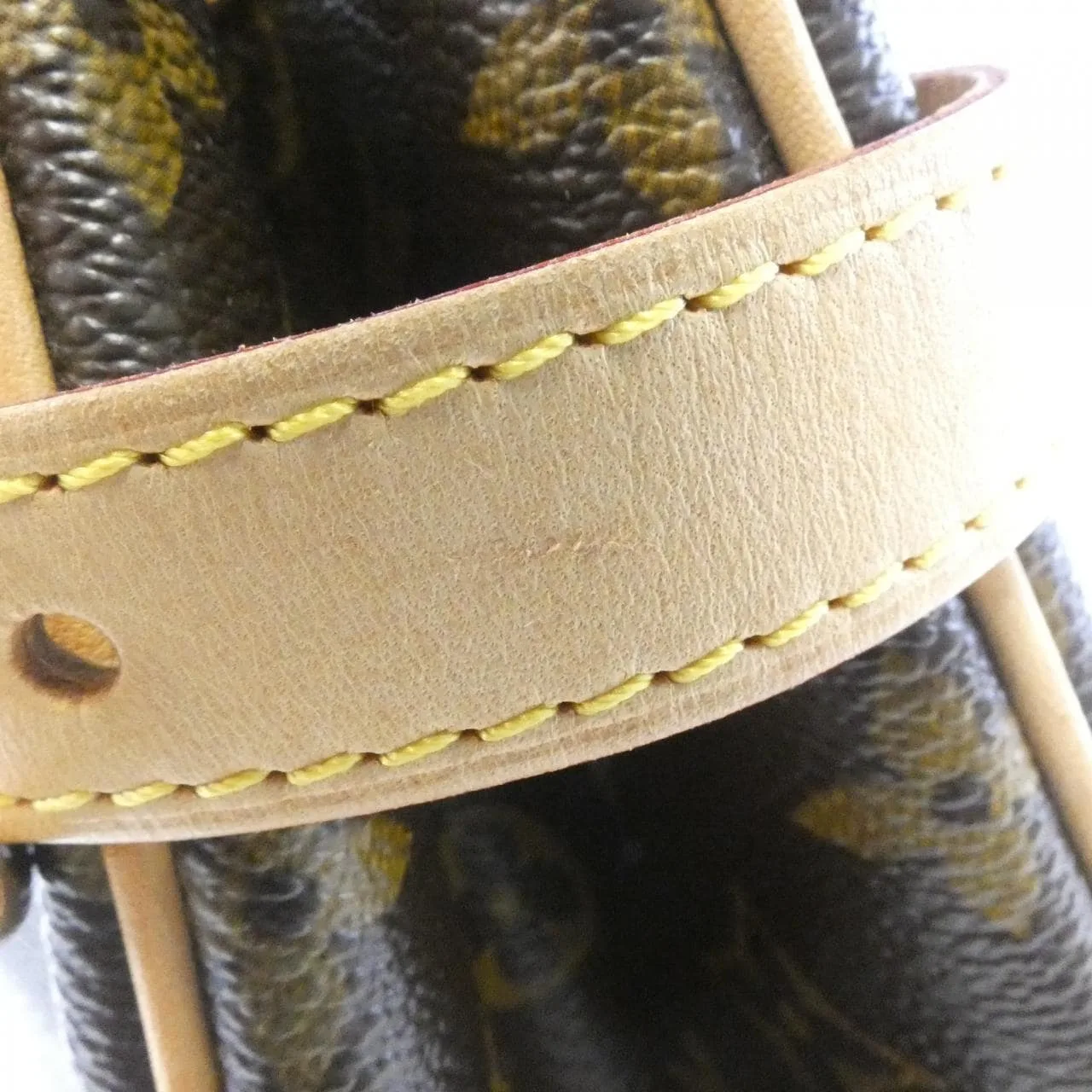 LOUIS VUITTON M51153 Shoulder Monogram Black Monogram Rank B - Thumbnail 3