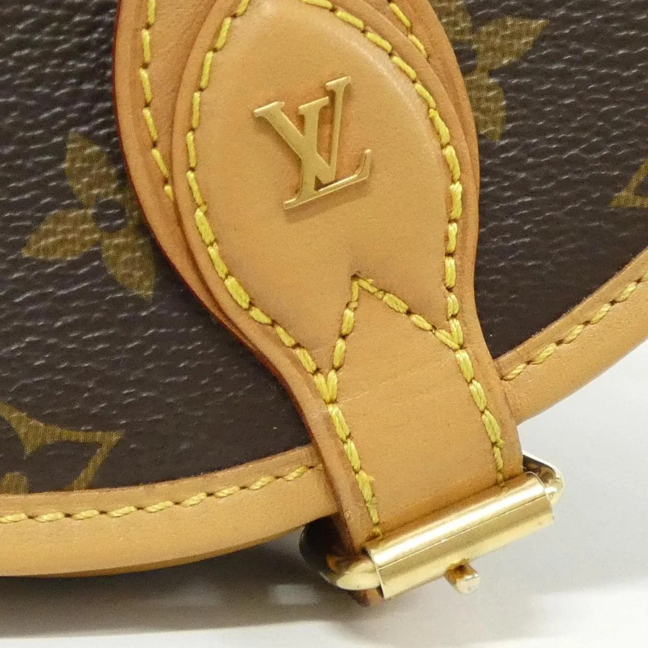 LOUIS VUITTON M44860 Shoulder Monogram Black Monogram Rank A - Thumbnail 4