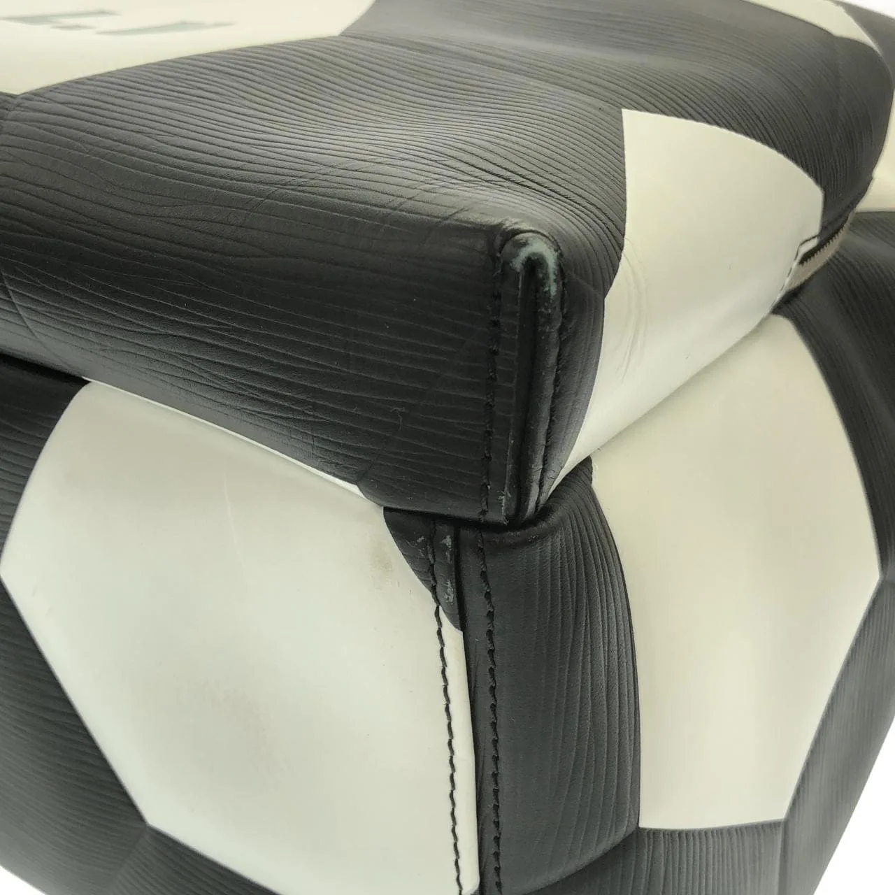 LOUIS VUITTON M52186 Backpack Epi Black Epi Rank A - Thumbnail 3