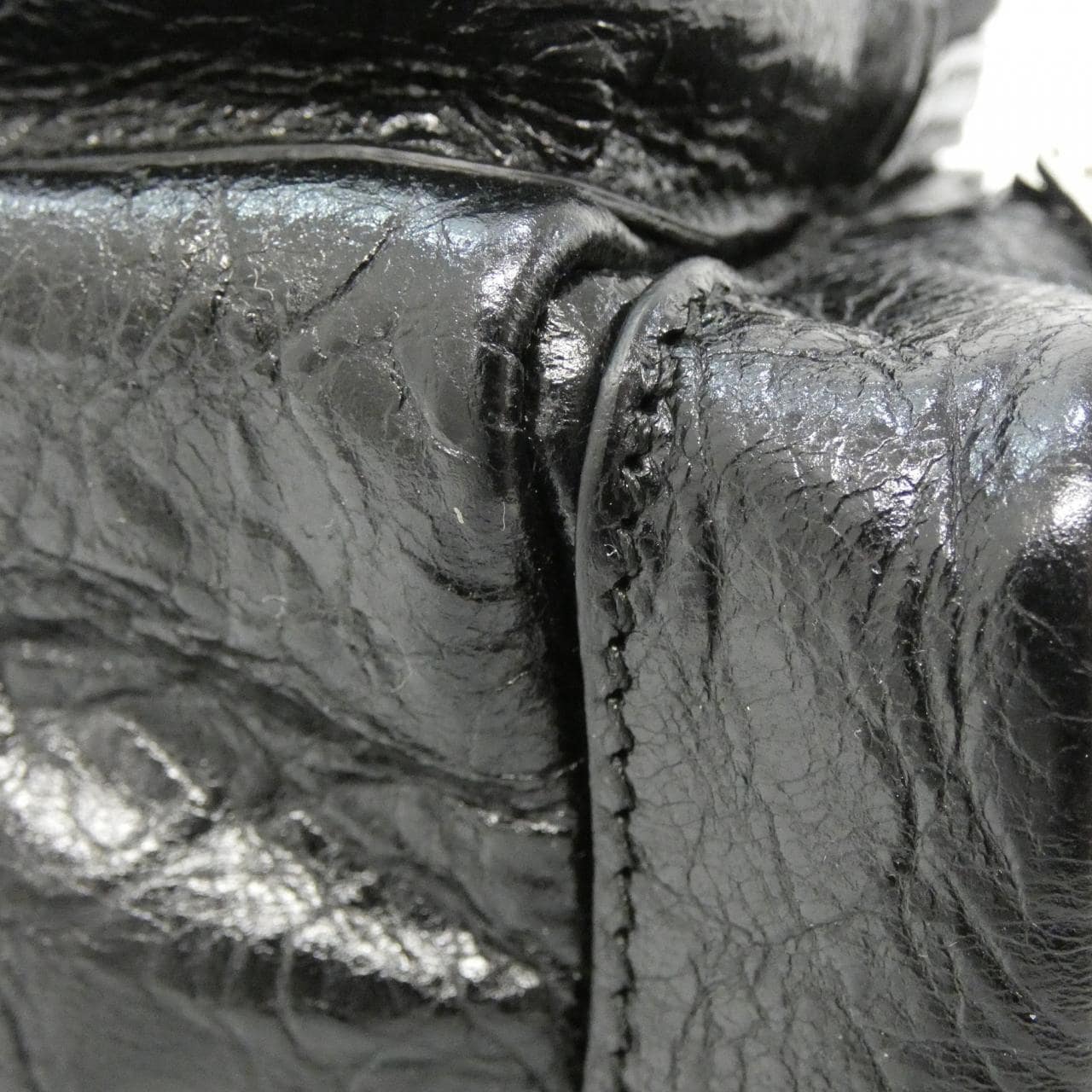 BALENCIAGA 762516 210C8 肩背包 羊皮 3