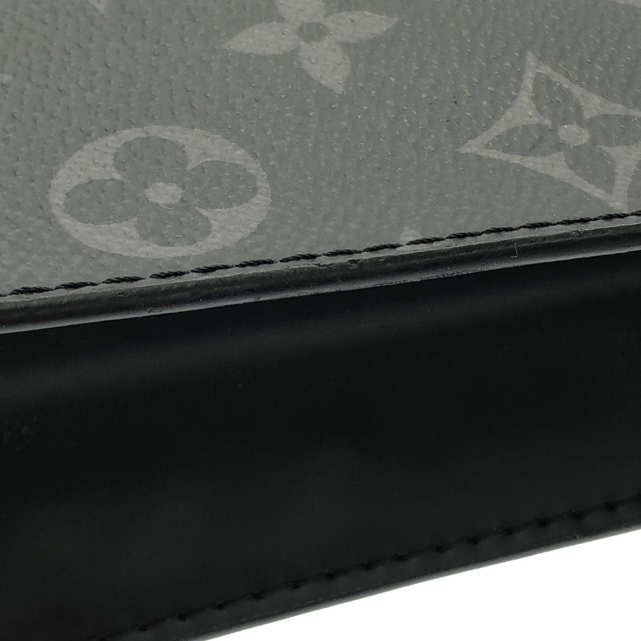 LOUIS VUITTON Pochette M61692 Handbag Monogram 5