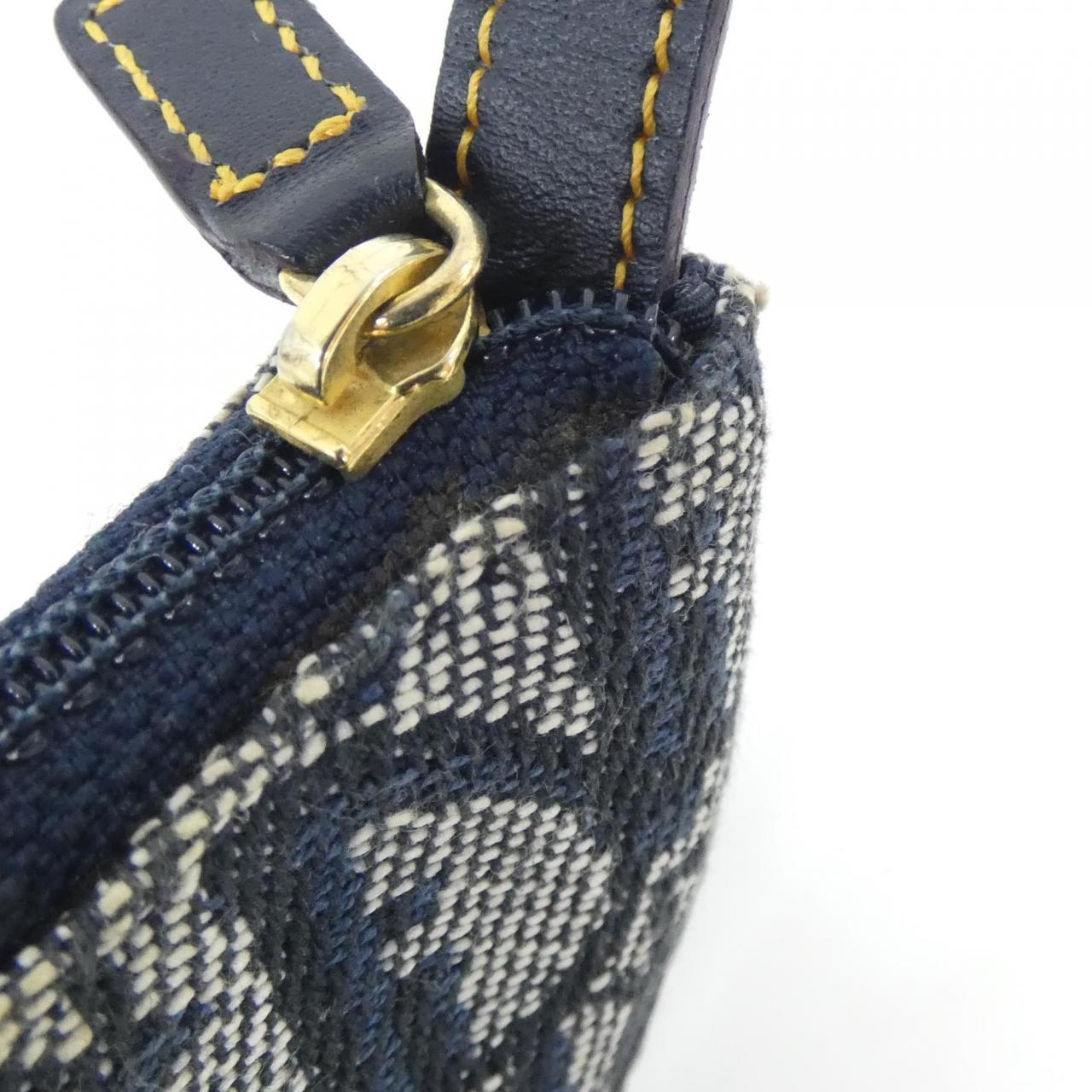DIOR Coin Case Canvas 2