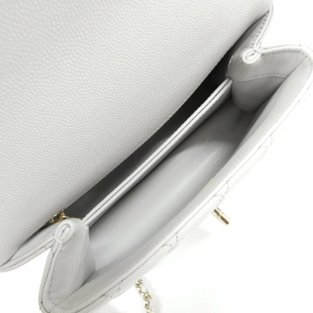 CHANEL Matelasse 92990 Handbag Grained Calfskin