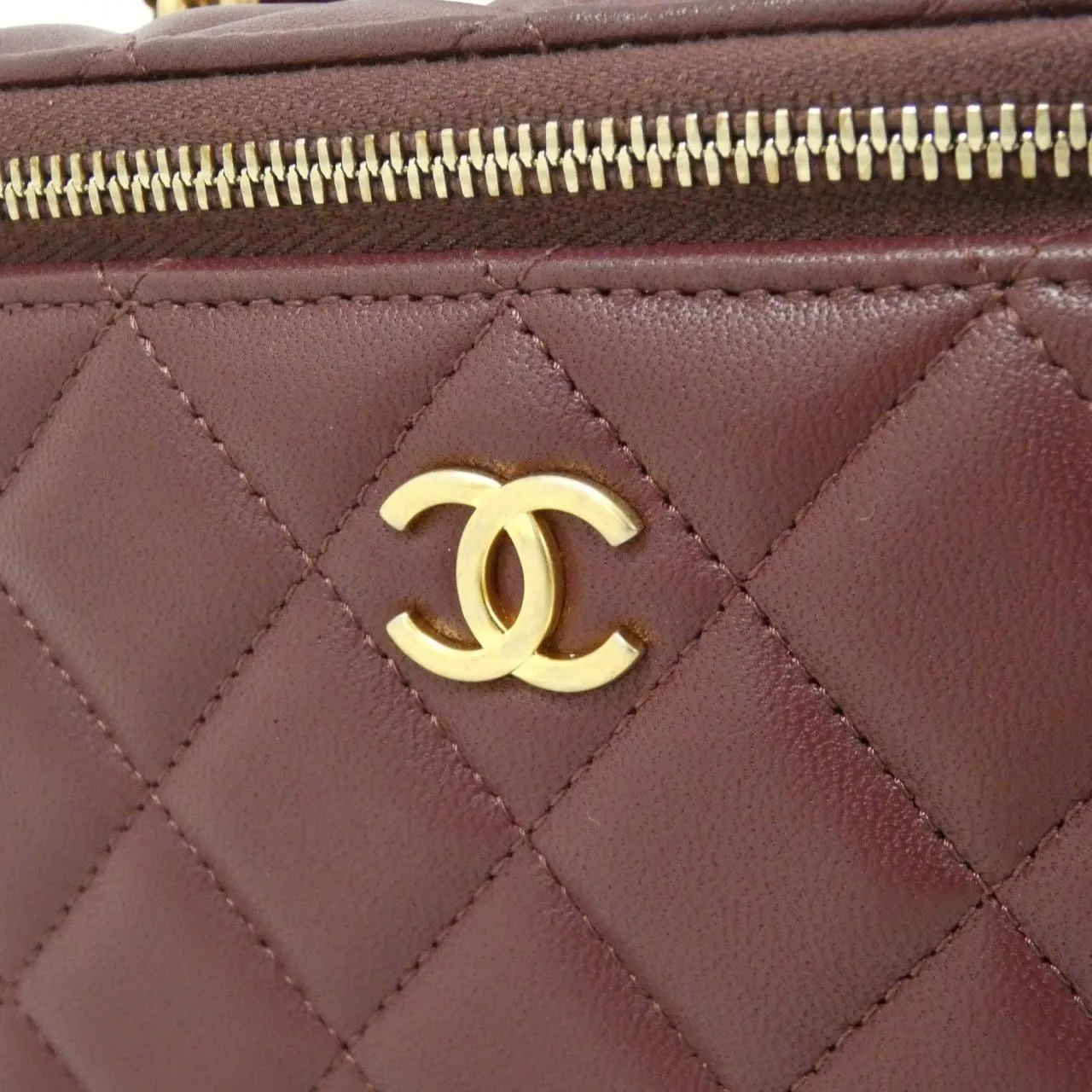 CHANEL Timeless Classic AP2199 Handbag Lambskin