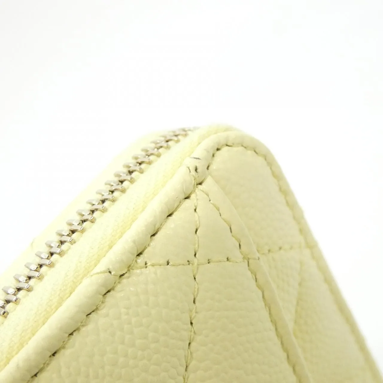 CHANEL Timeless Classic AP3999 Wallet Grained Calfskin