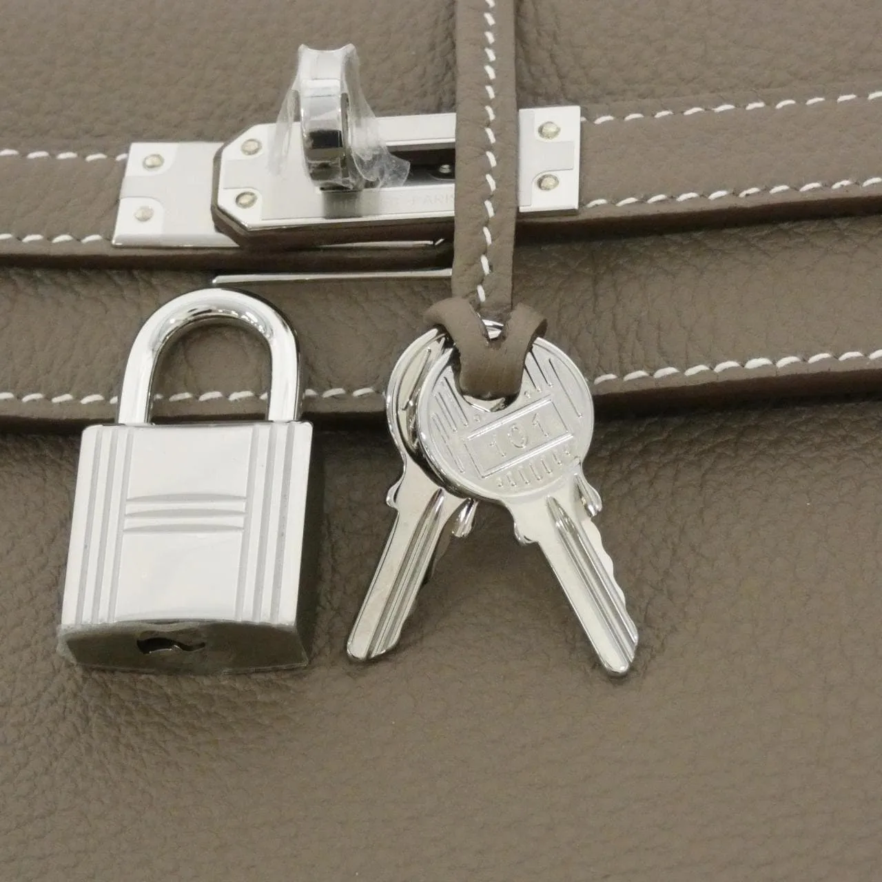 HERMES Kelly 044624CK Handbag Togo