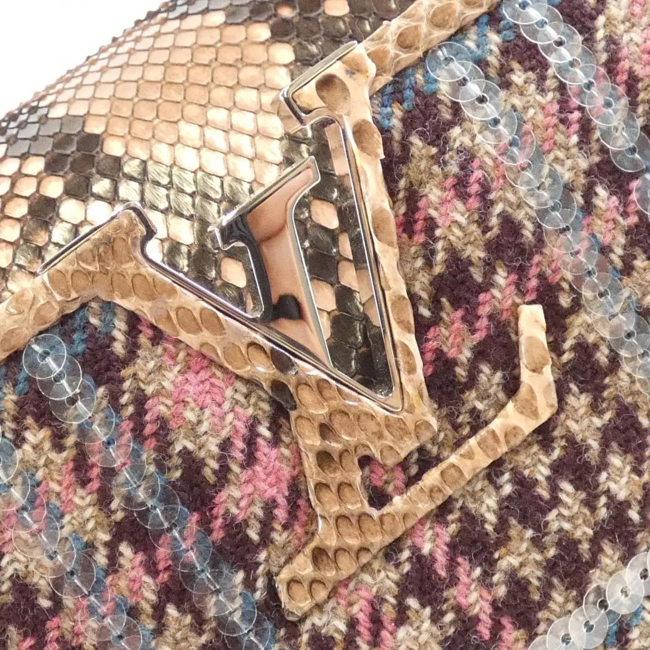 LOUIS VUITTON Capucines Handbag Leather