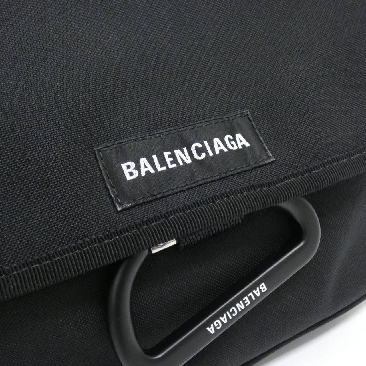 BALENCIAGA 834831 2ABXO Shoulder Nylon 4