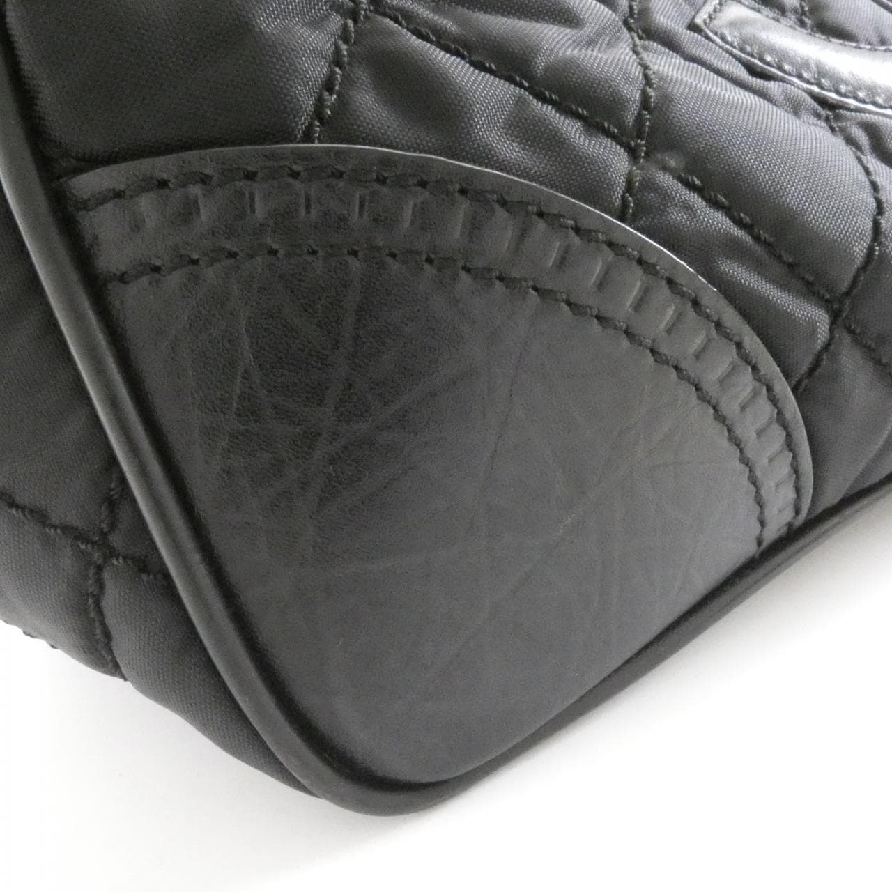 CHANEL 33100 Handbag Nylon 4