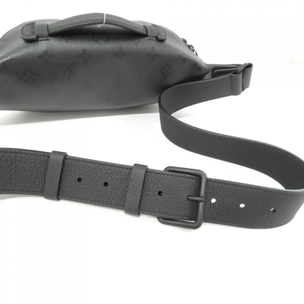 LOUIS VUITTON Bum Bag M26763 Shoulder Monogram Black Monogram Rank A - Thumbnail 6