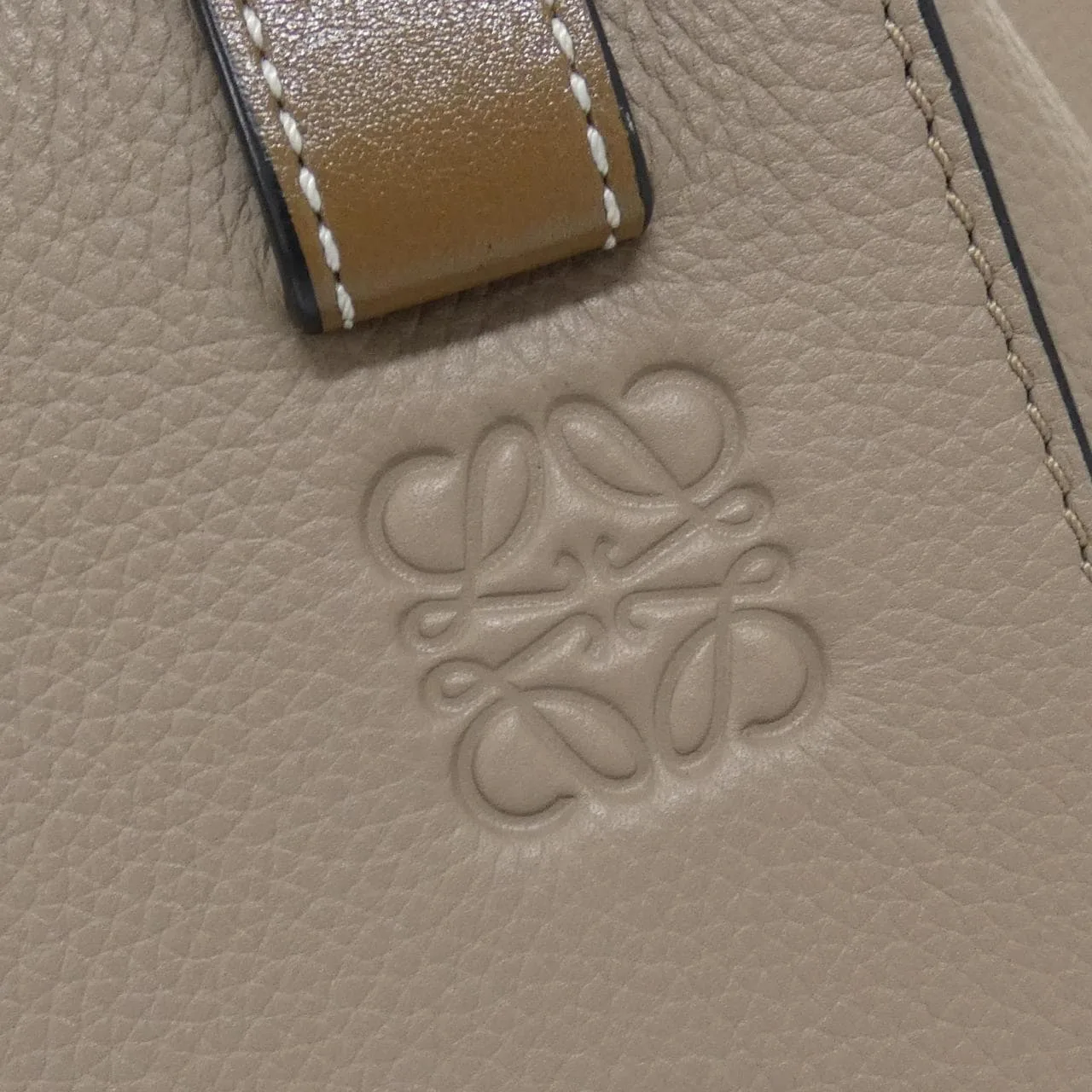 LOEWE Hammock 38712KBN60 肩背包 5