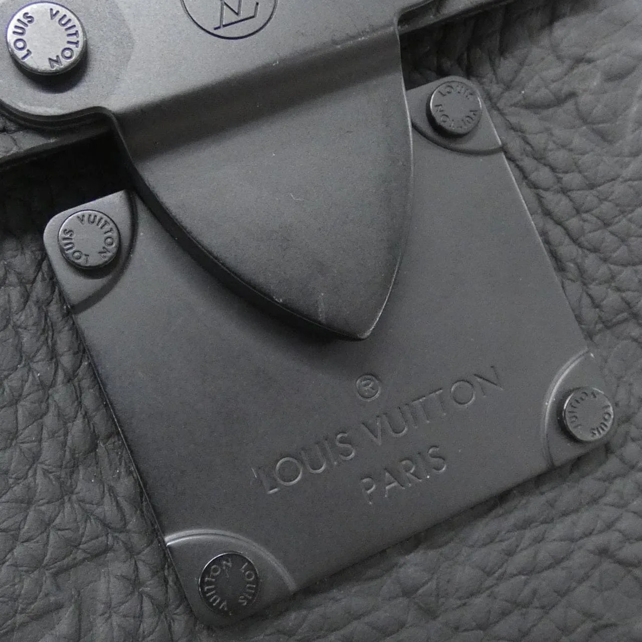 LOUIS VUITTON M81524 Shoulder Monogram 4