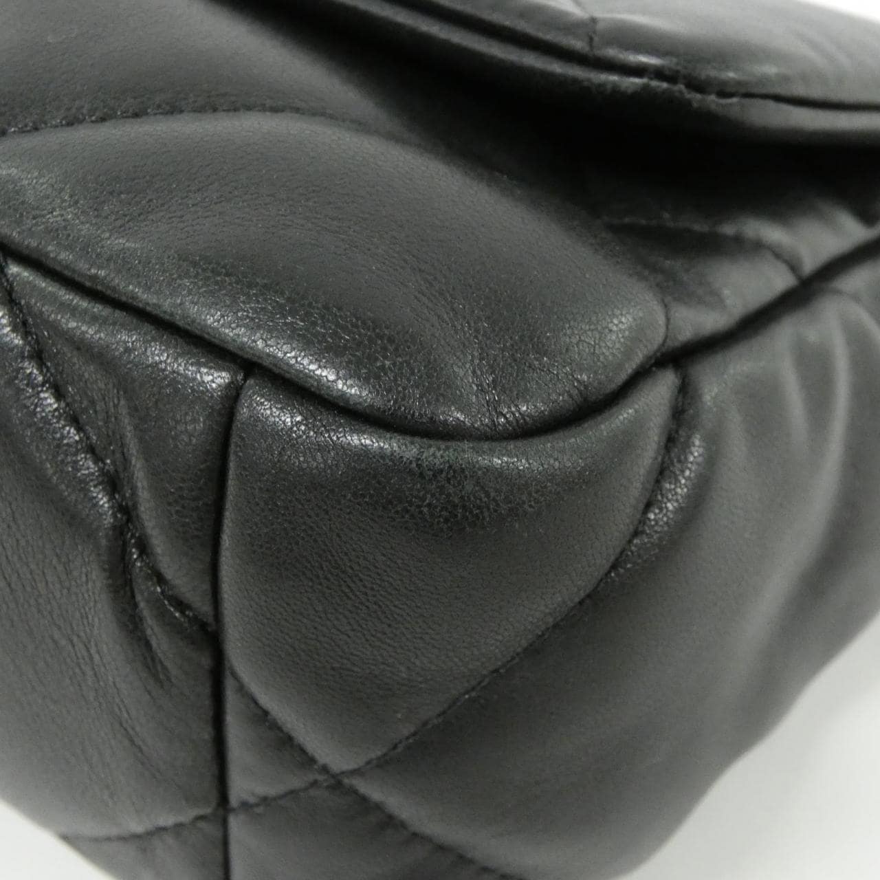 CHANEL Chanel 19 AS1160 Shoulder 3