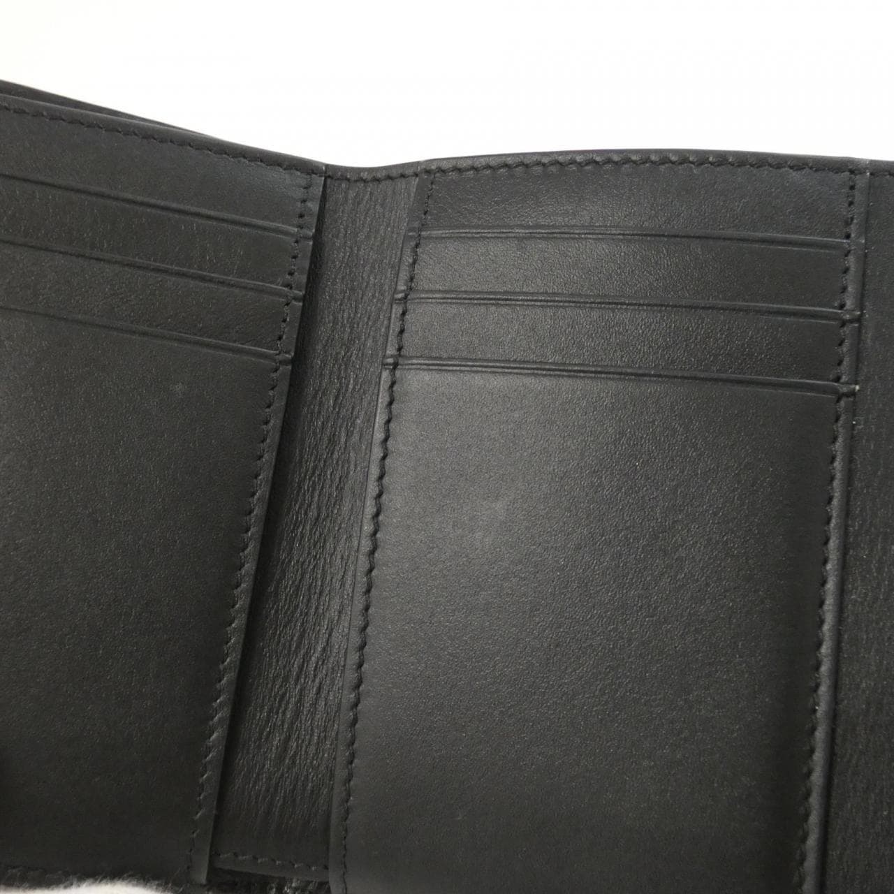 LOEWE CANBS33X03 Wallet 5