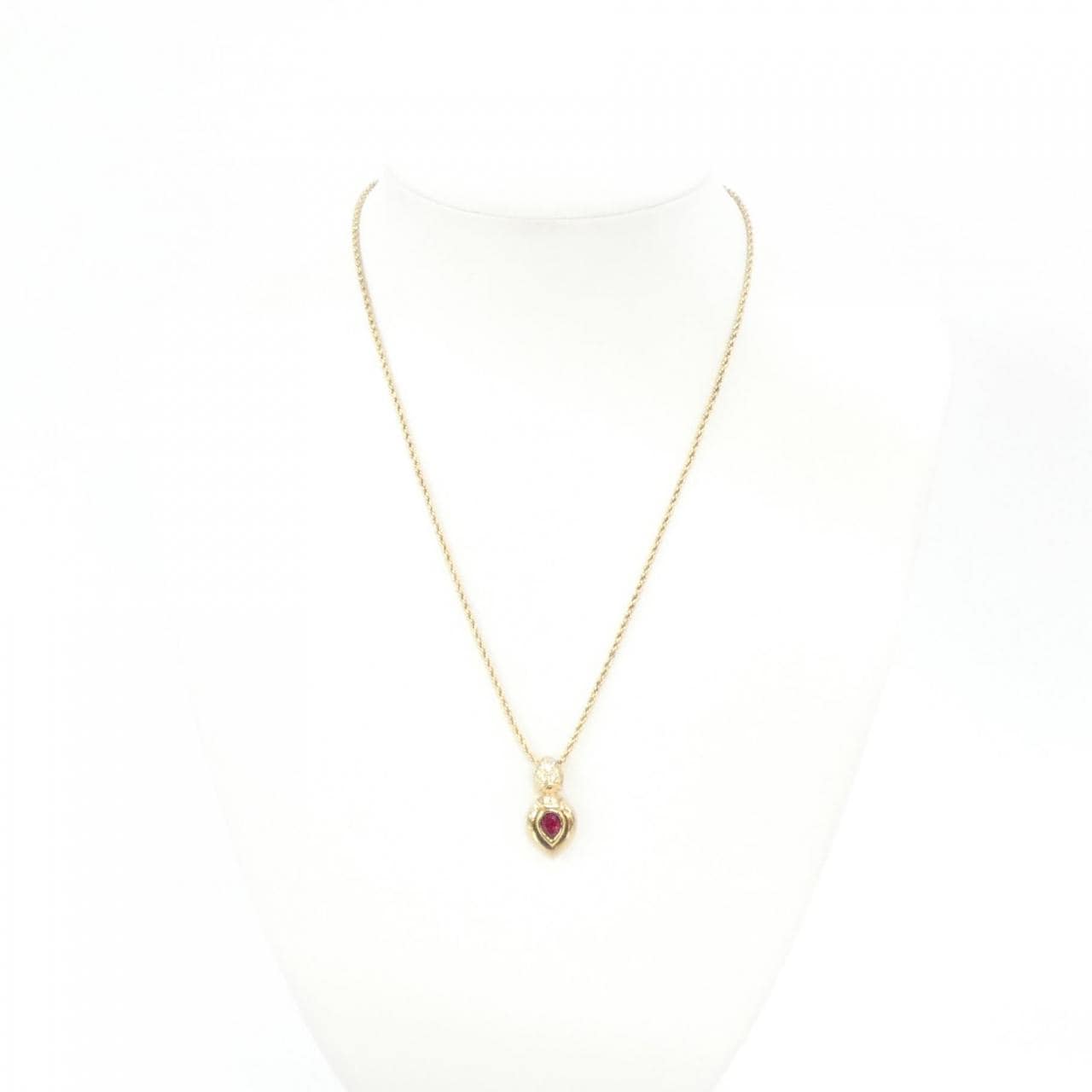DIOR Accessories 5