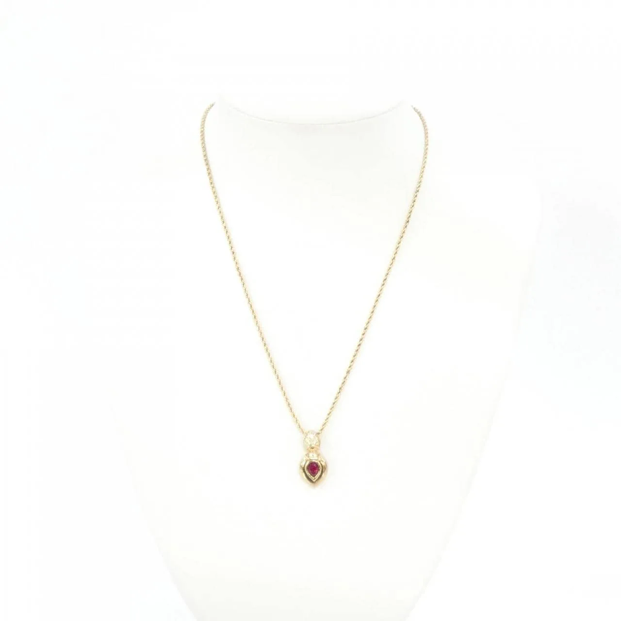 DIOR Accessories 5