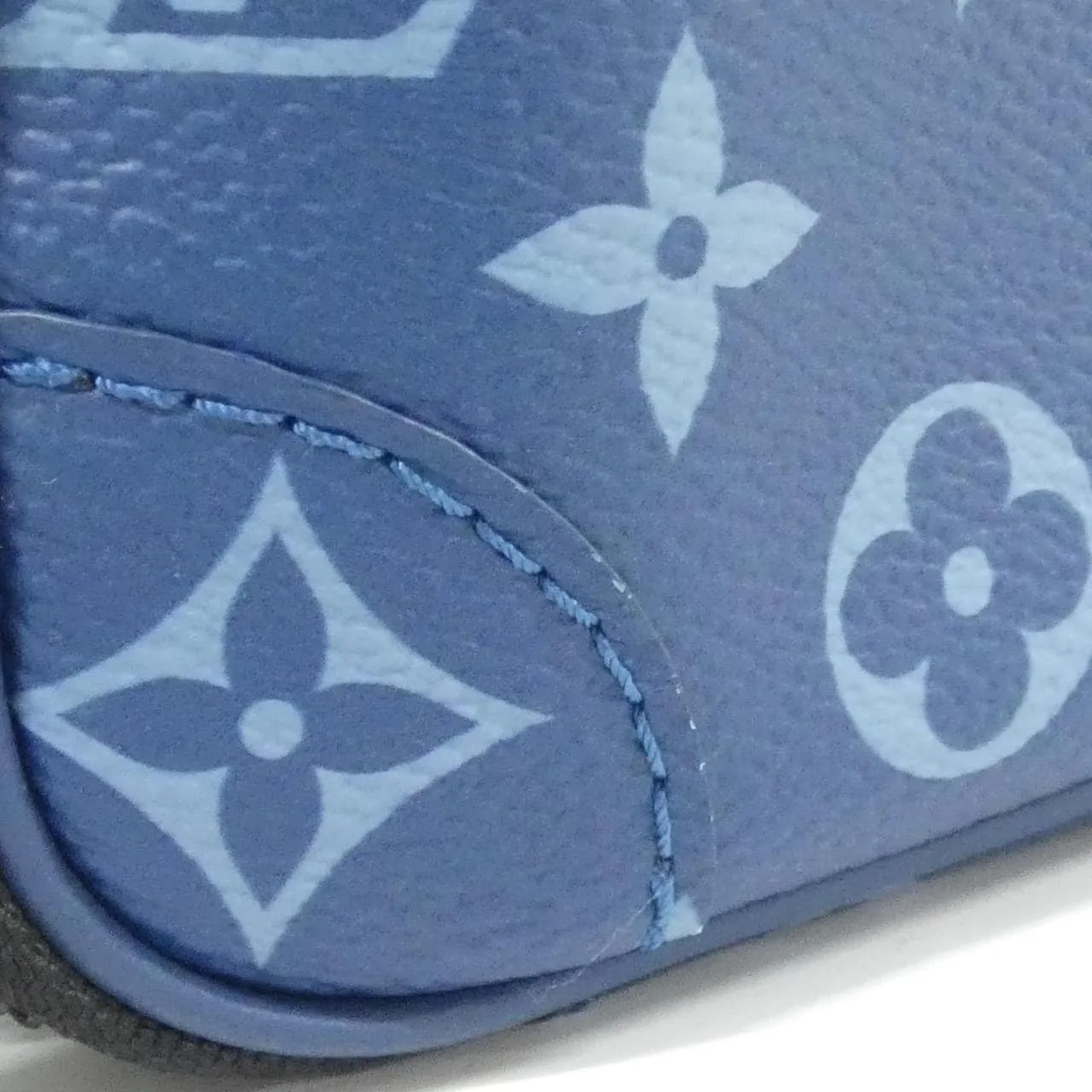 LOUIS VUITTON M82801 Shoulder Monogram Blue Monogram Rank A - Thumbnail 6