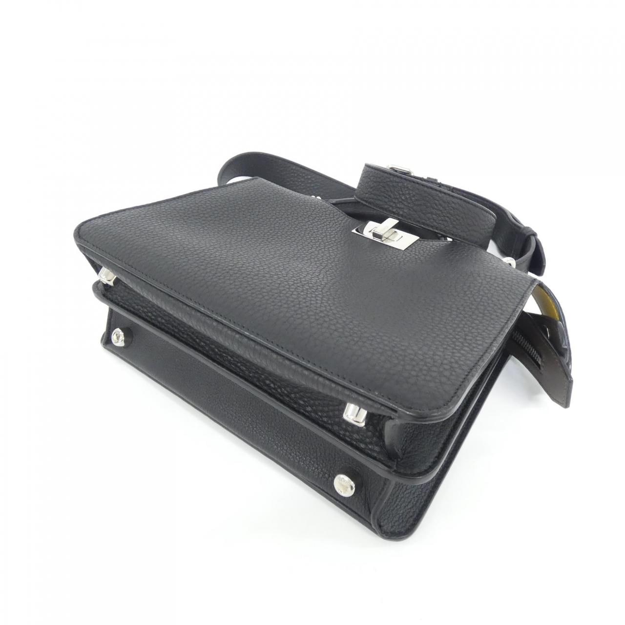 FENDI Peekaboo 7VA530 AFC3 手提包 3