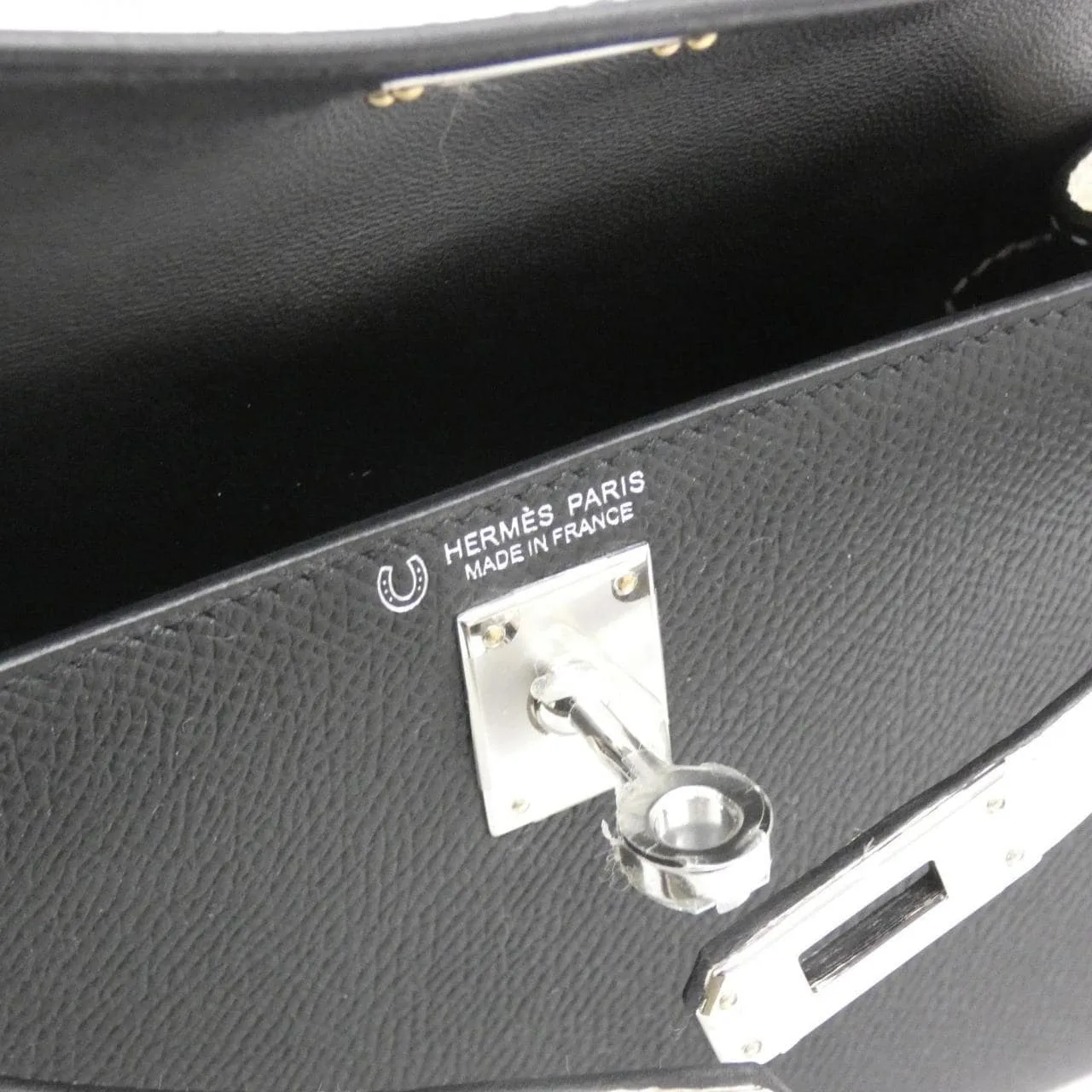 HERMES Kelly Handbag Epsom 4