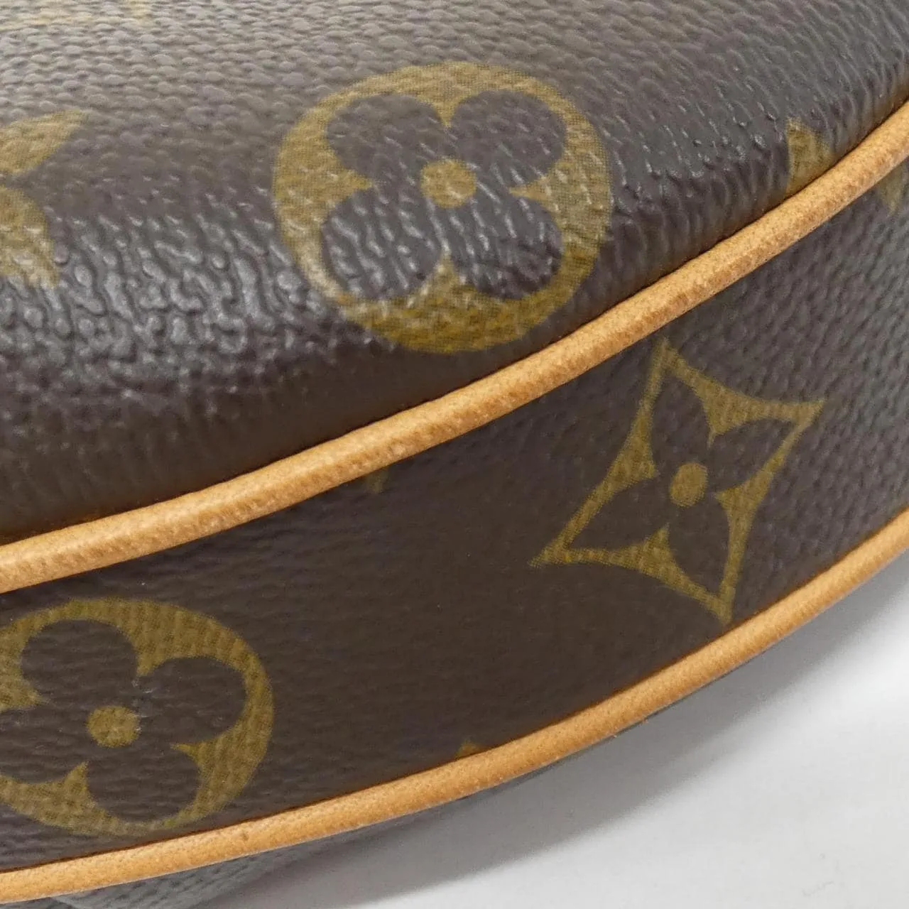 LOUIS VUITTON Pochette M51510 Shoulder Monogram Black Monogram Rank A - Thumbnail 2