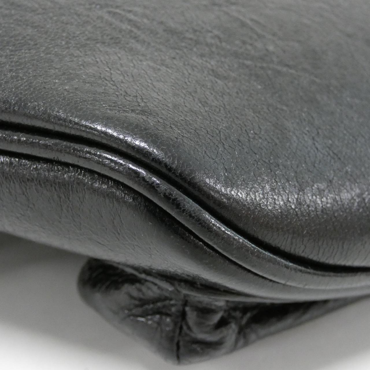 BALENCIAGA 703143 210C8 腰包 羊皮 3