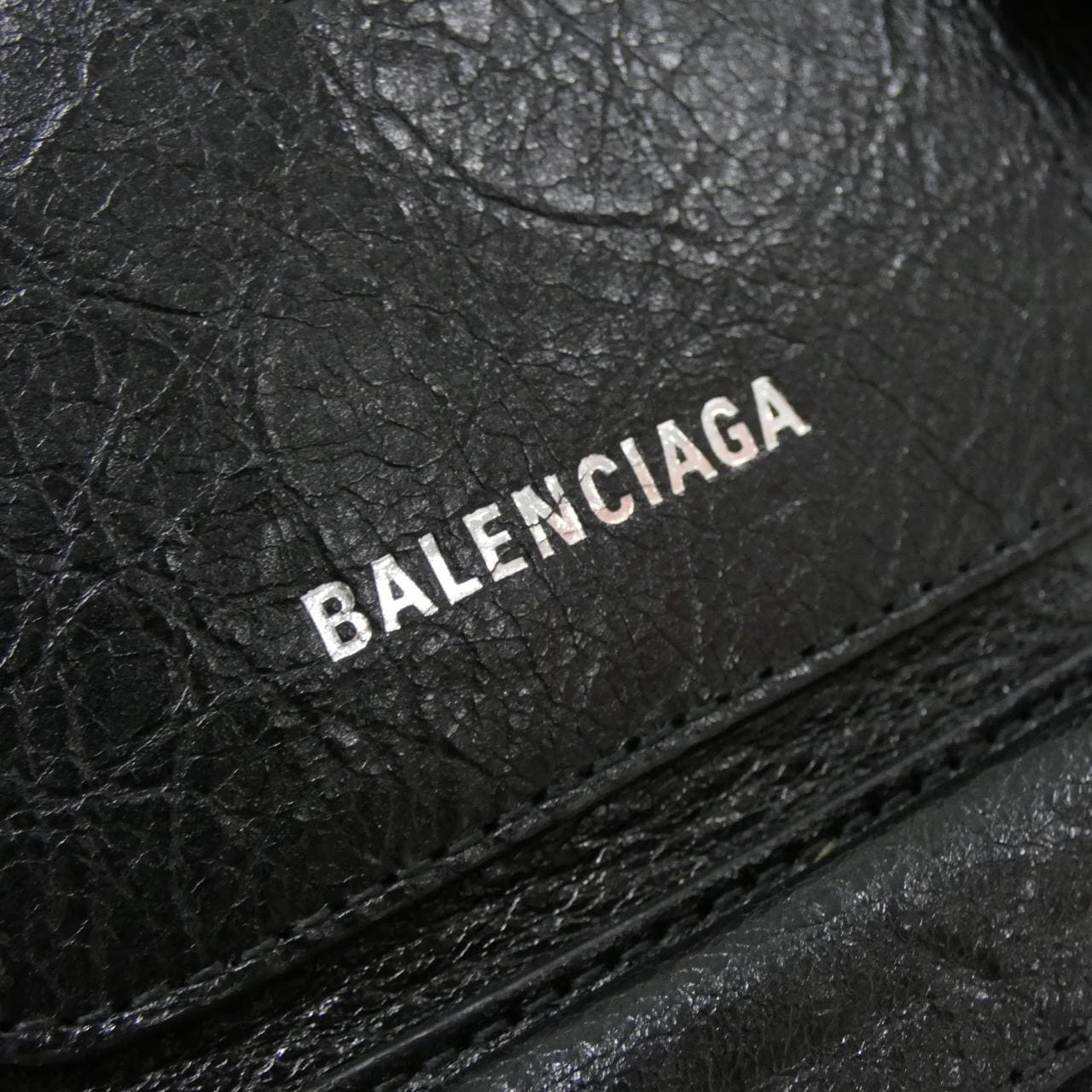 BALENCIAGA 703143 210C8 腰包 羊皮 4