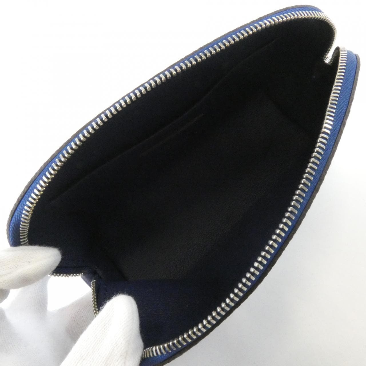 LOUIS VUITTON Pochette M69138 小袋 帆布 4