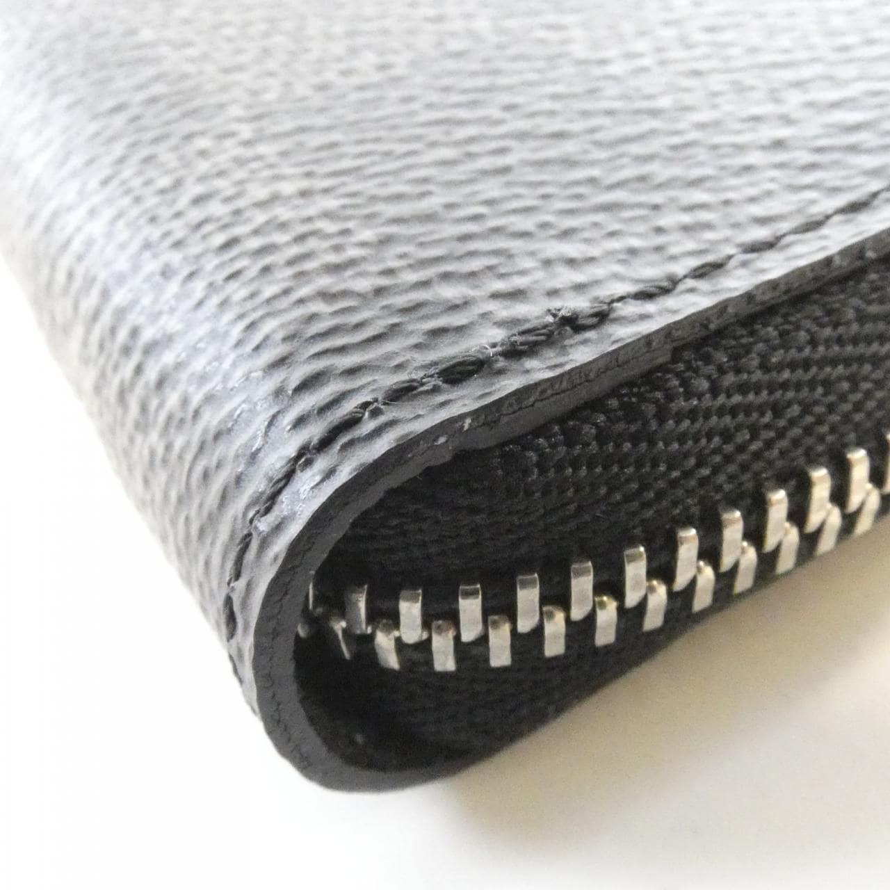 LOUIS VUITTON N63076 Coin Case Damier 3
