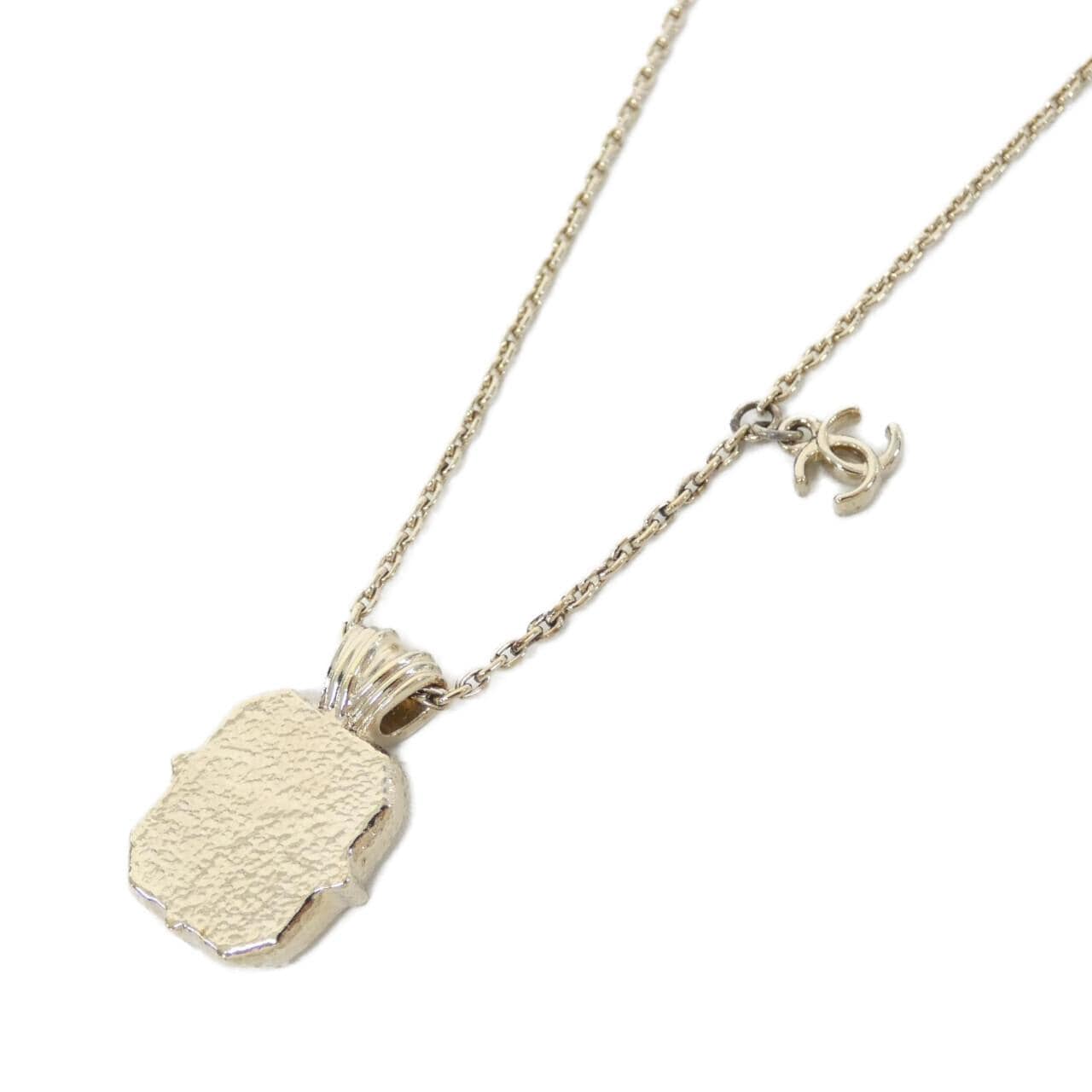 CHANEL Accessories 3