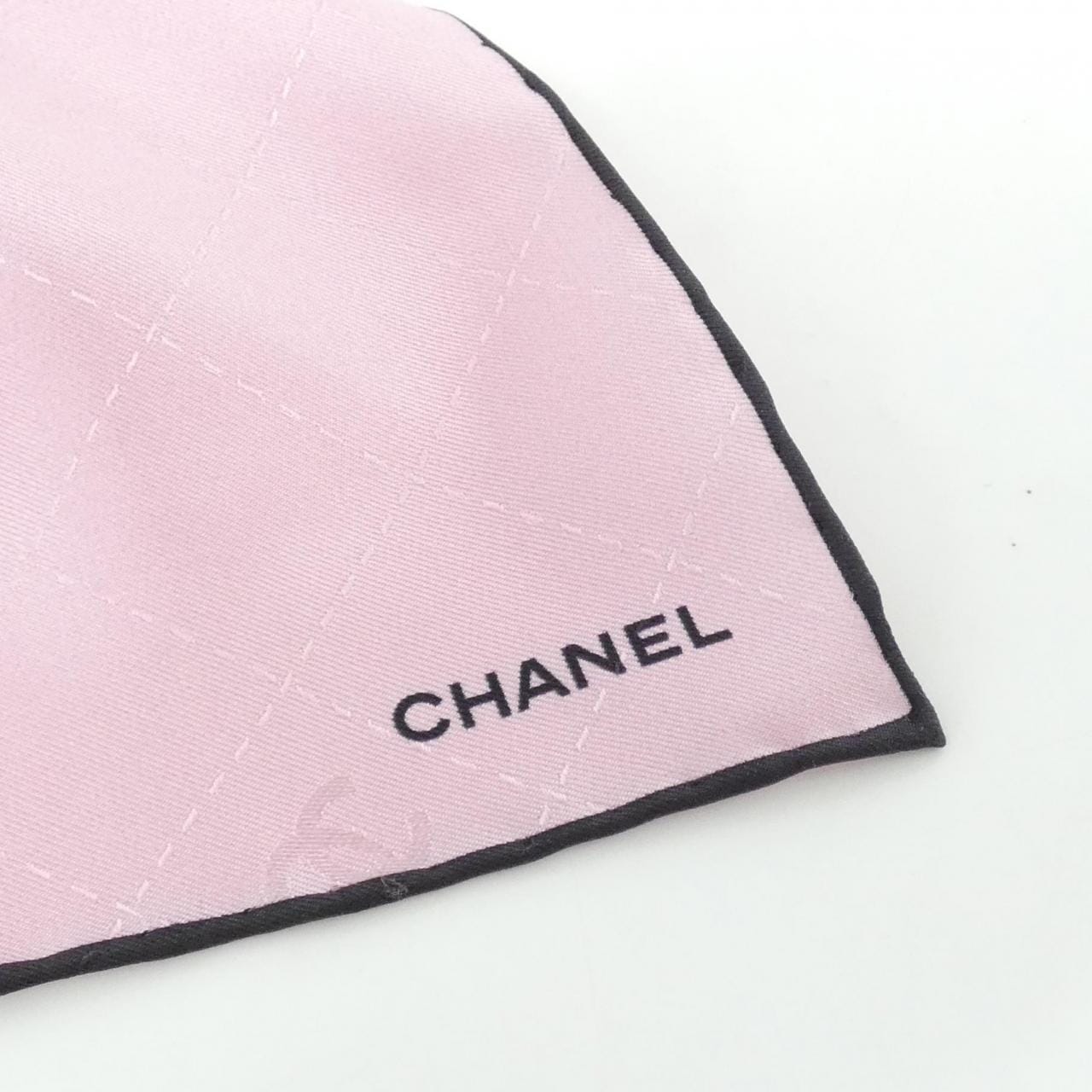CHANEL AA8226 3