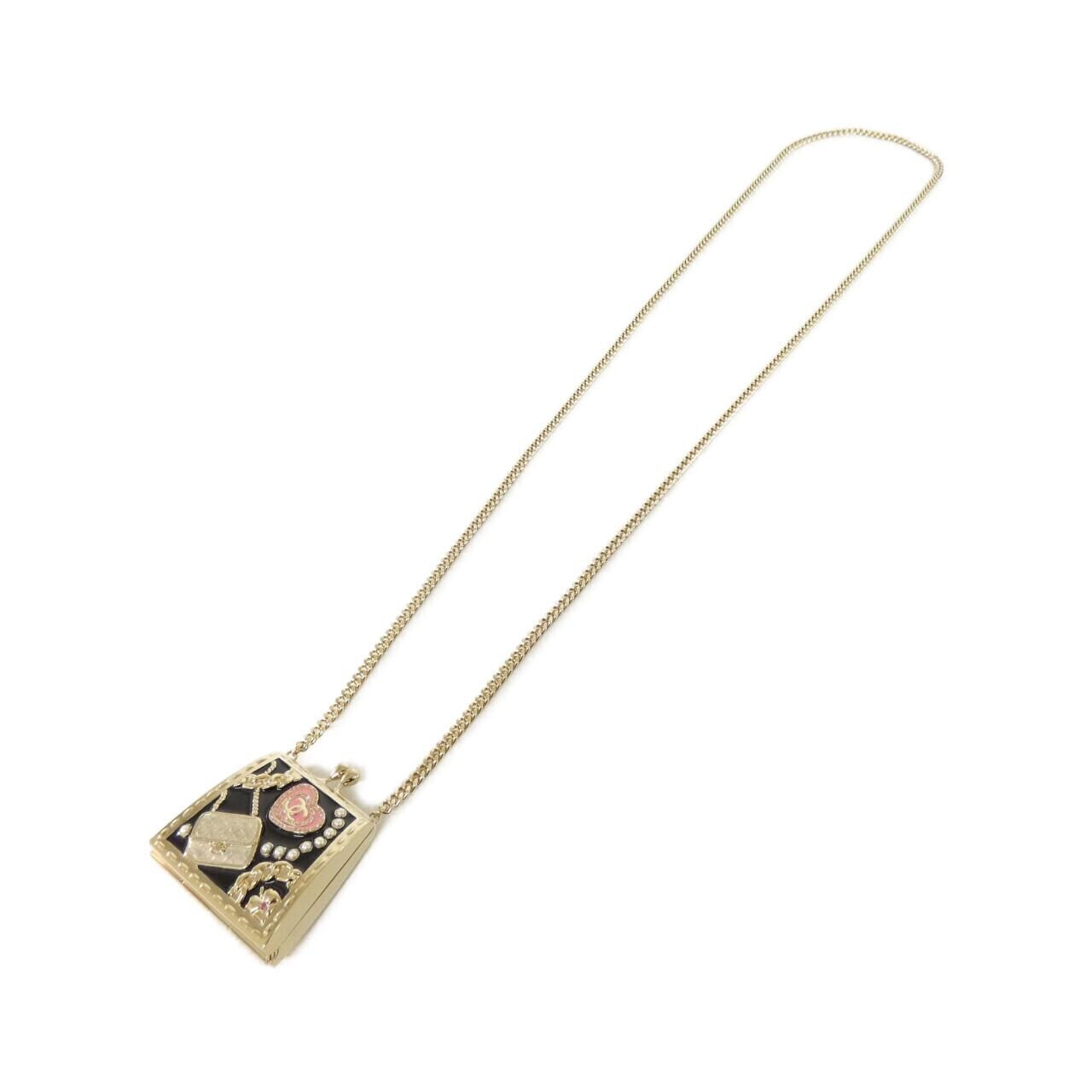 CHANEL ABD335 Accessories 2