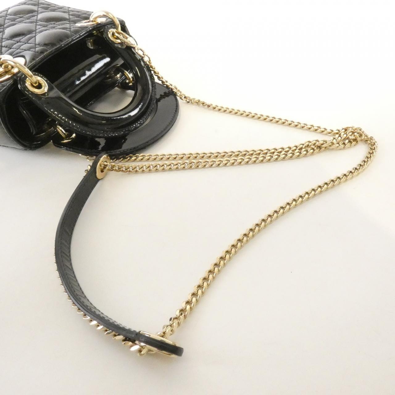 DIOR Lady Dior M0505OWCB Handbag Patent Leather 4